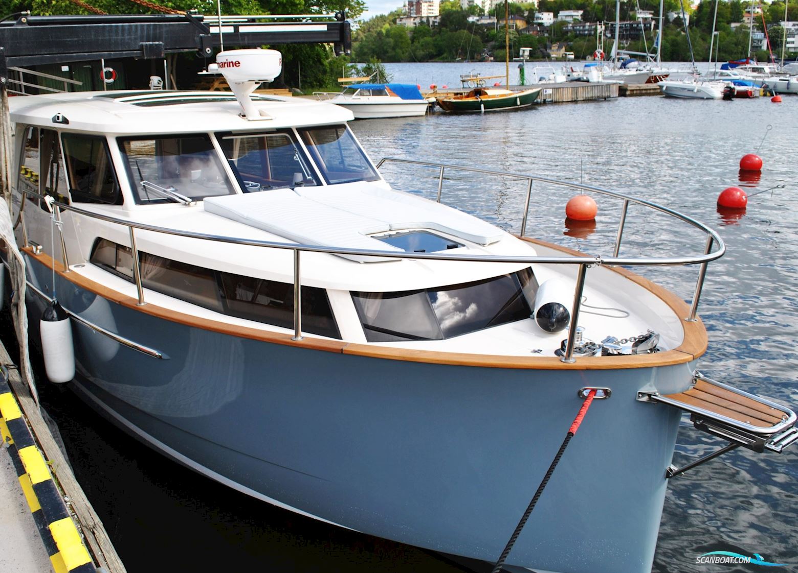 Greenline 33 Hybrid