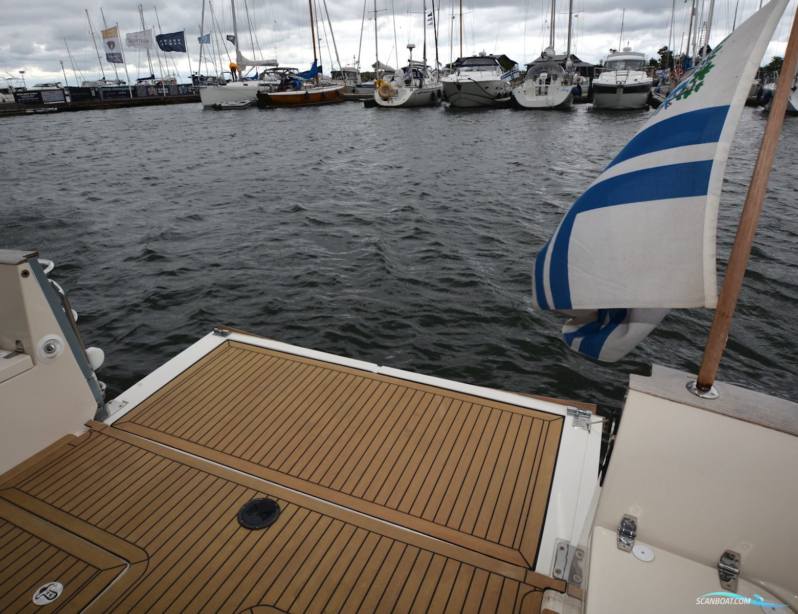 Greenline 33 Hybrid