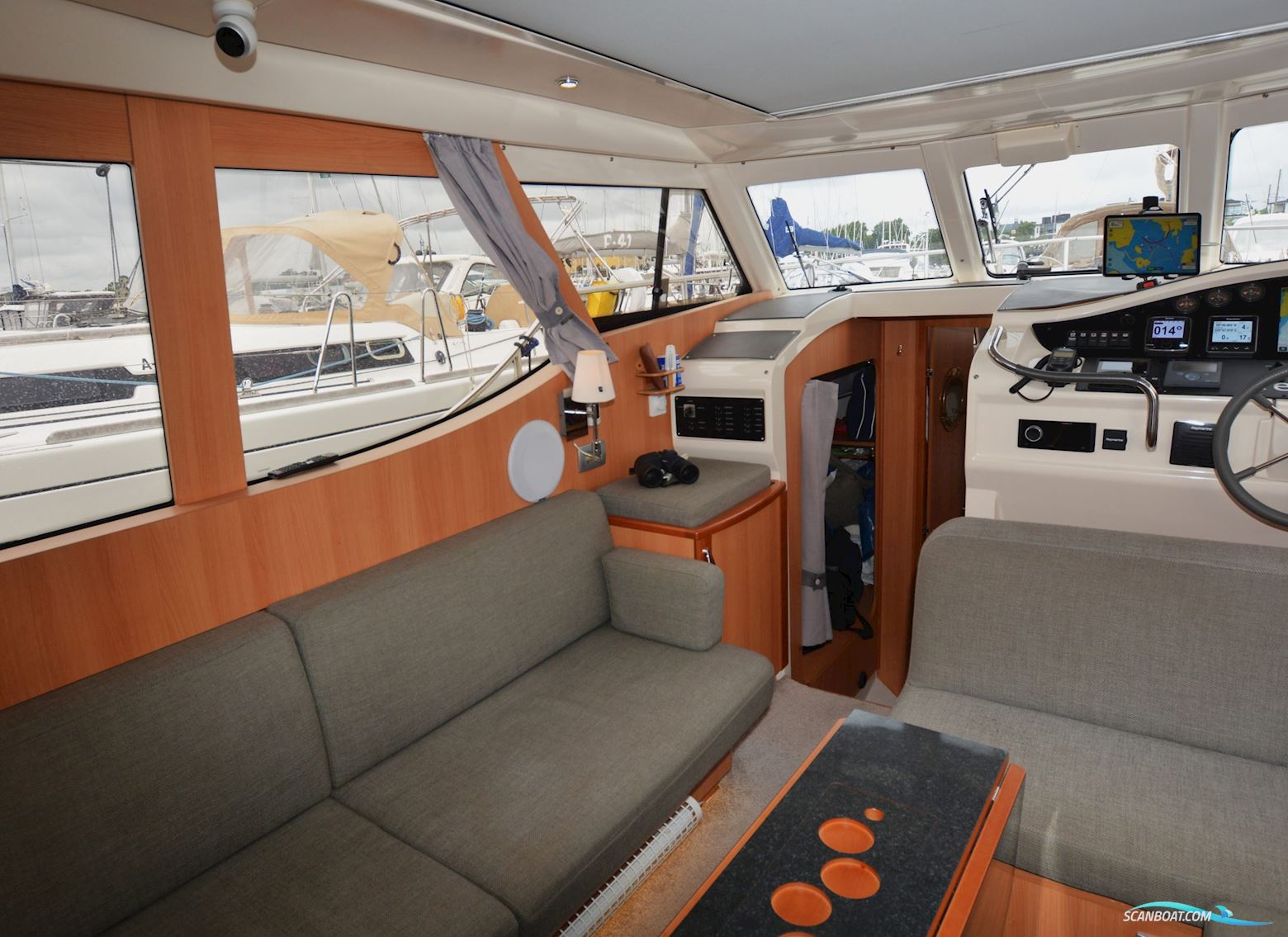Greenline 33 Hybrid