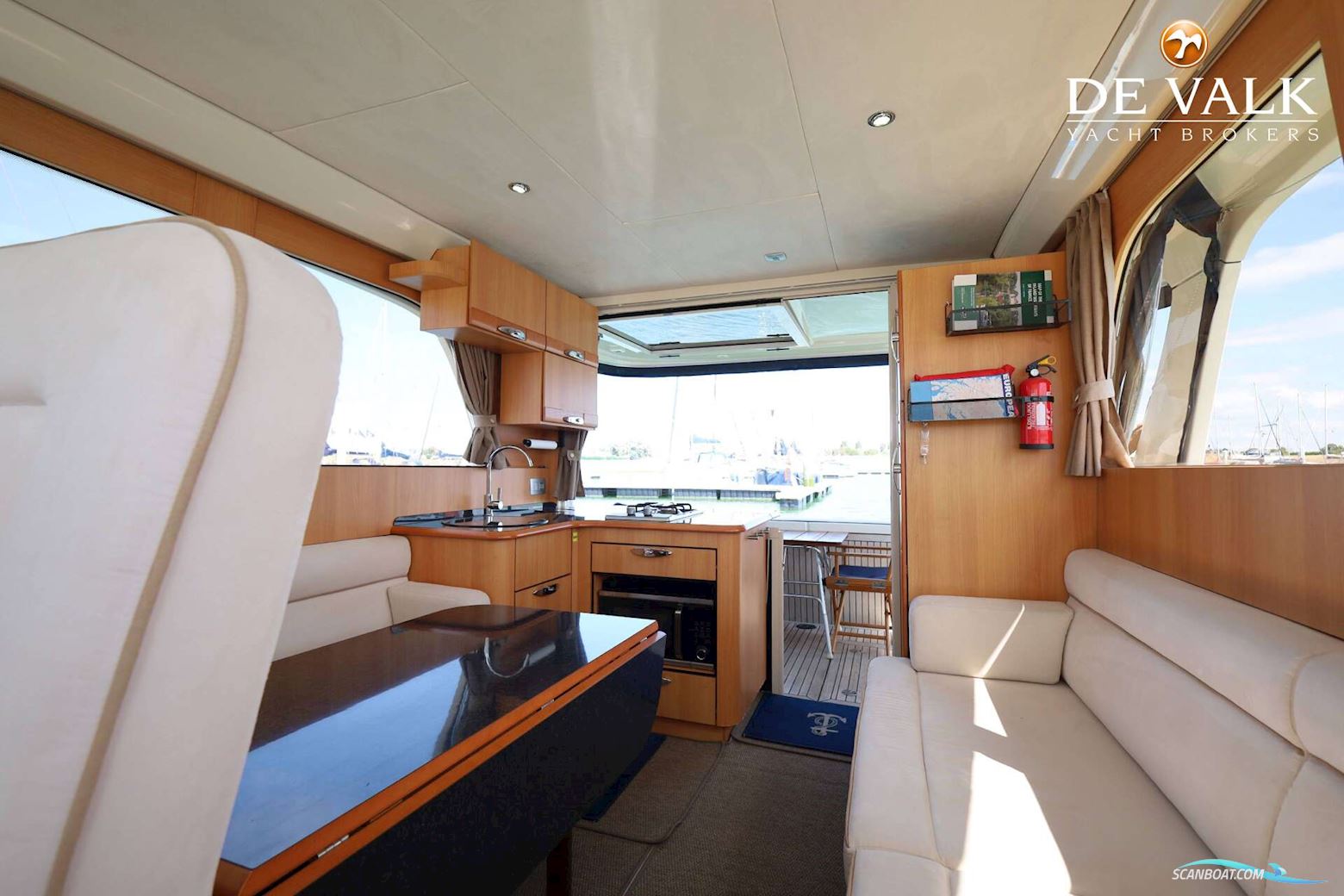 Greenline 33