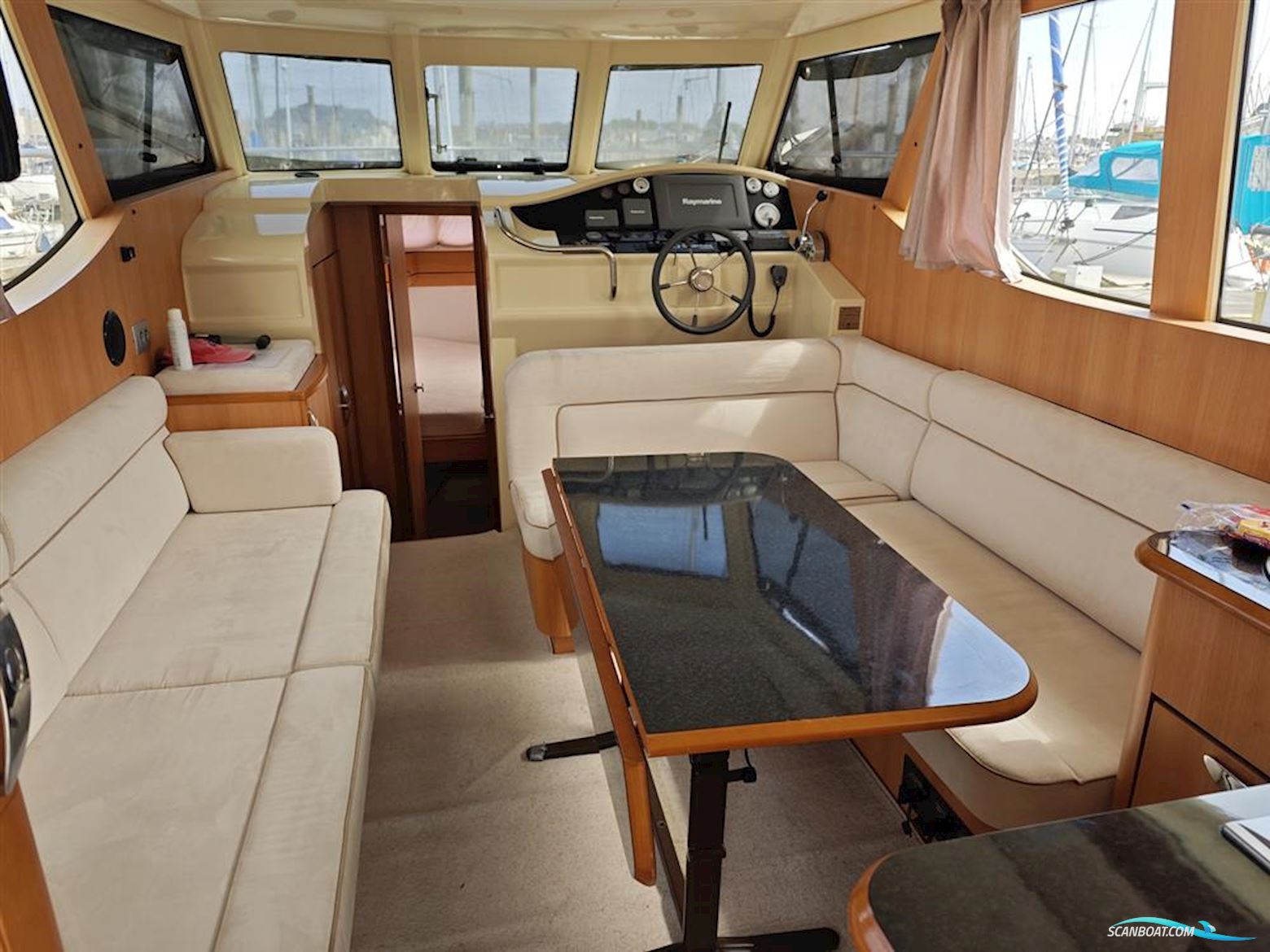 Greenline 33