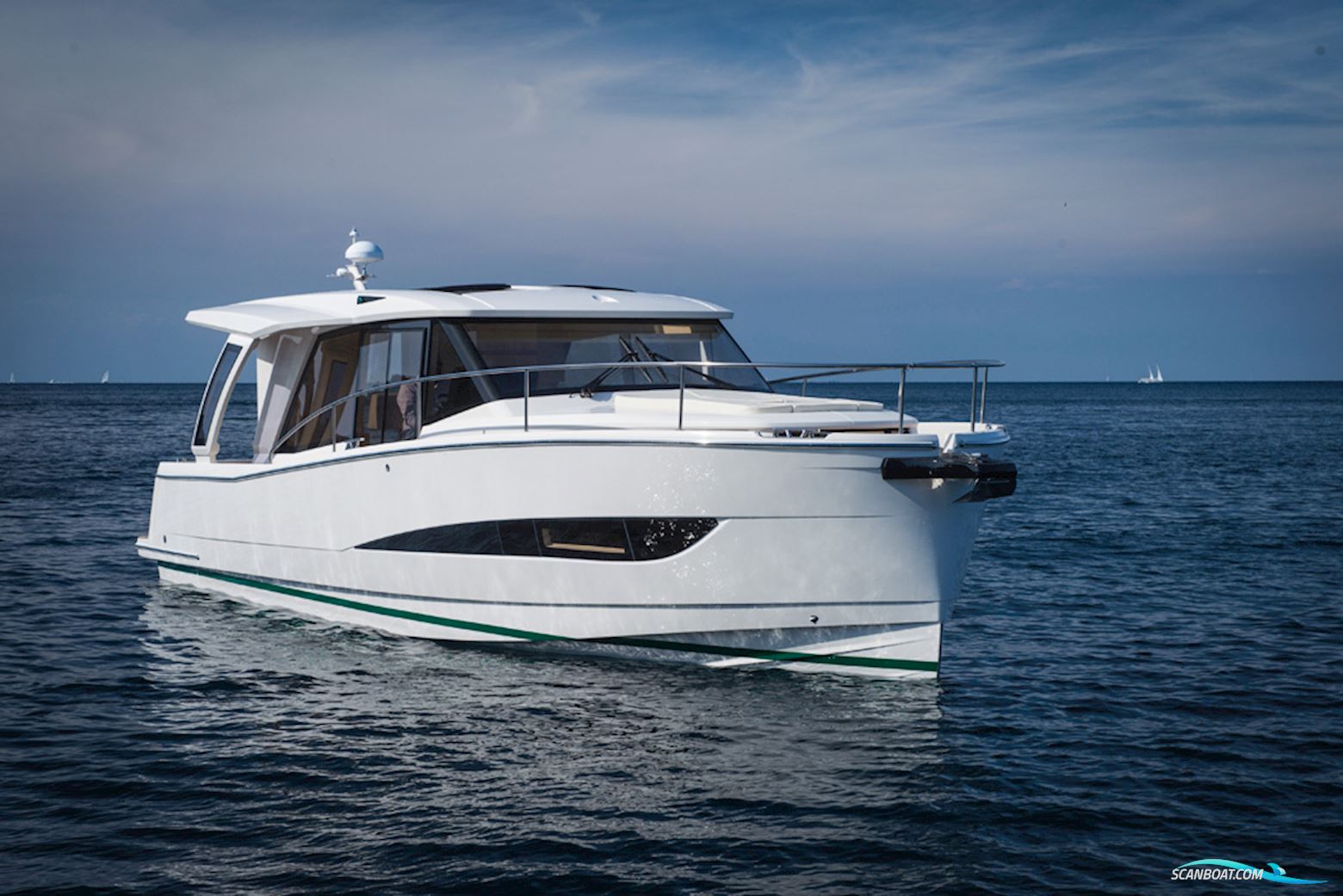 Greenline 39