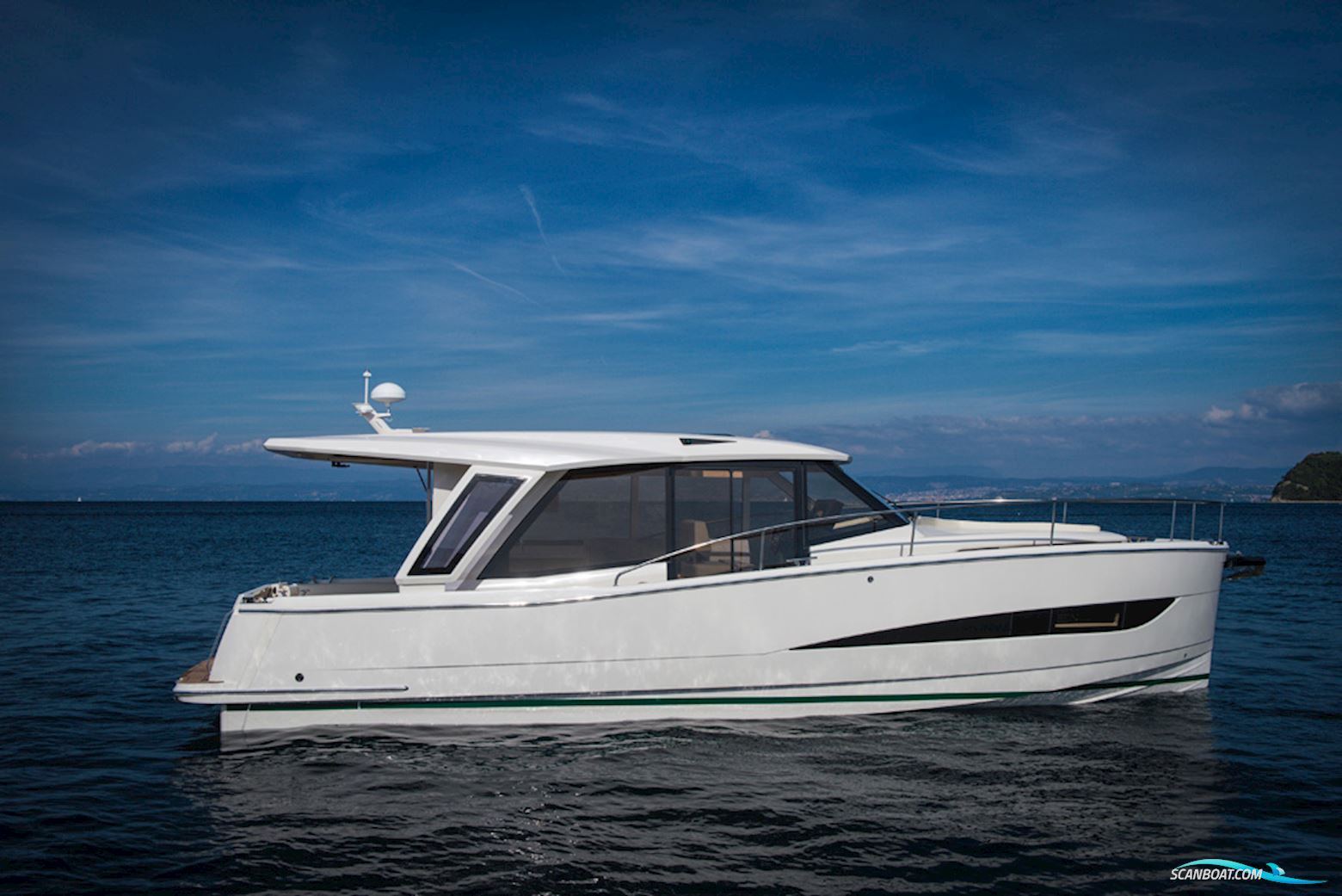 Greenline 39