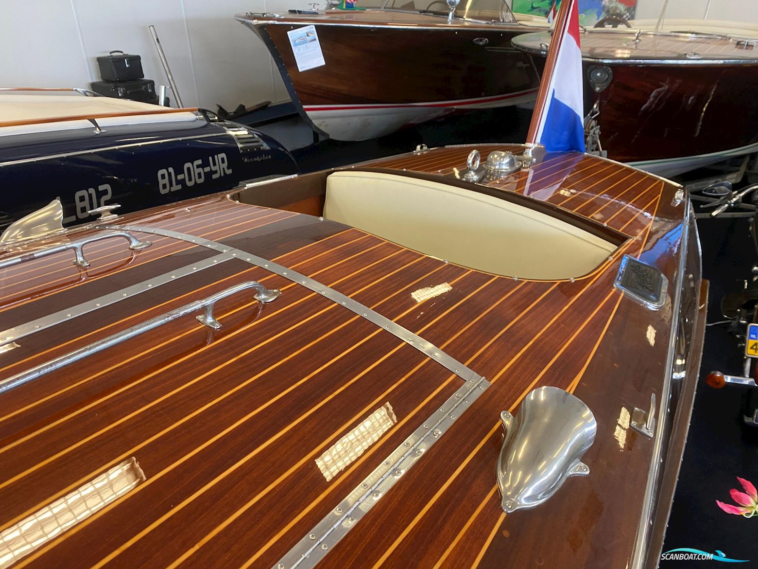 Hacker-Craft 26' Triple Cockpit Runabout