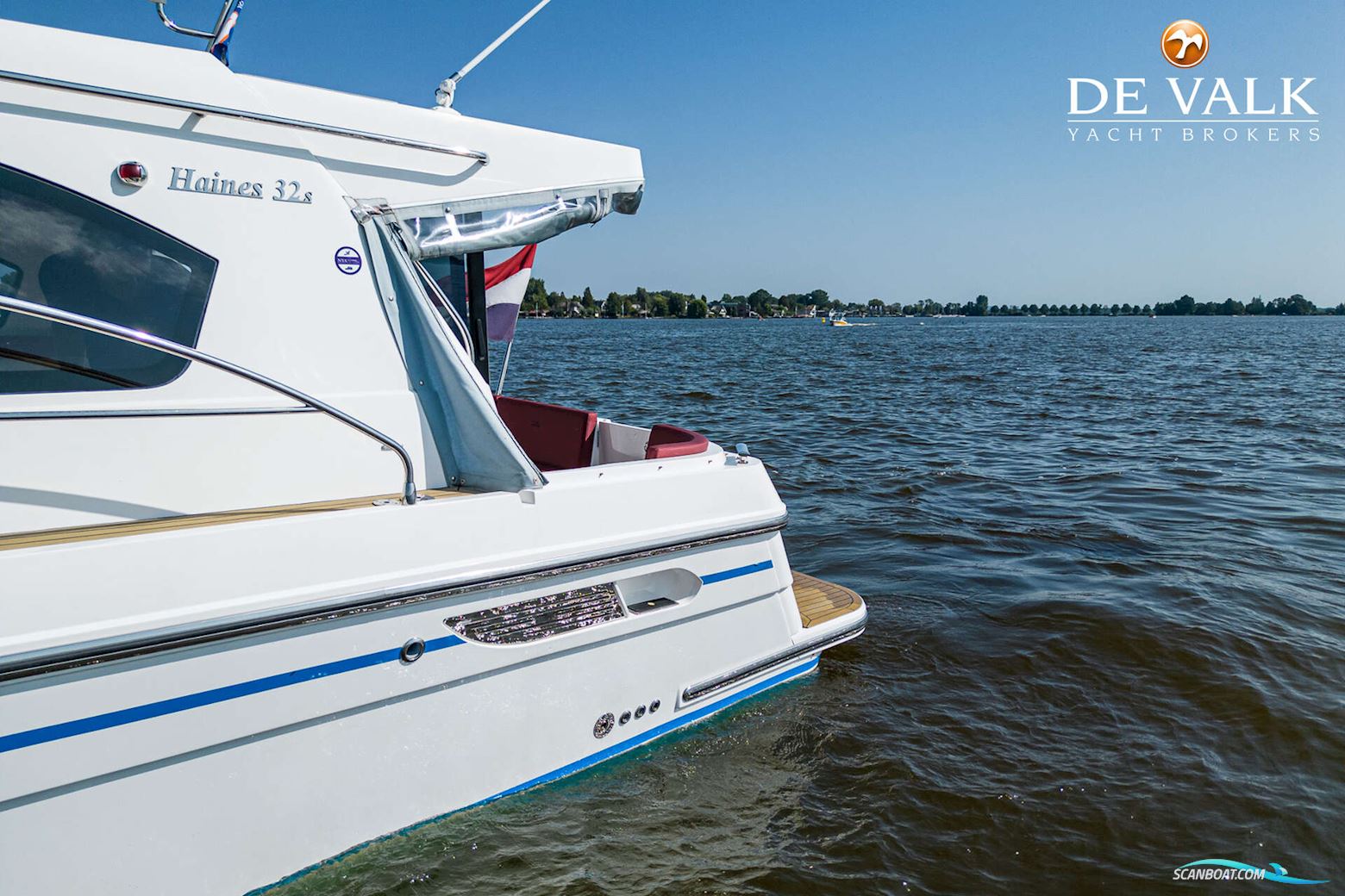 HAINES 32 Sedan