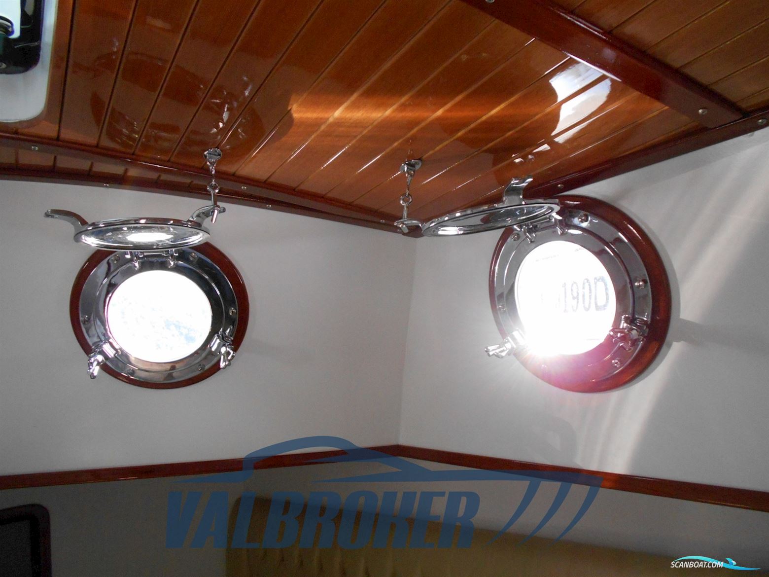 Halmatic Motovedetta