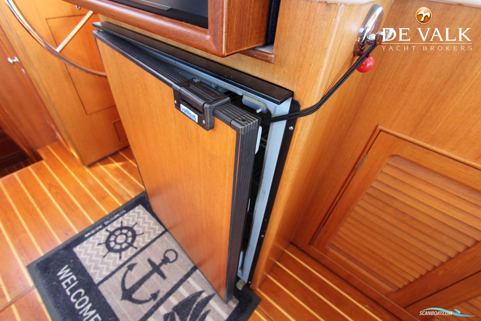 Halvorsen 32 Gourmet Cruiser