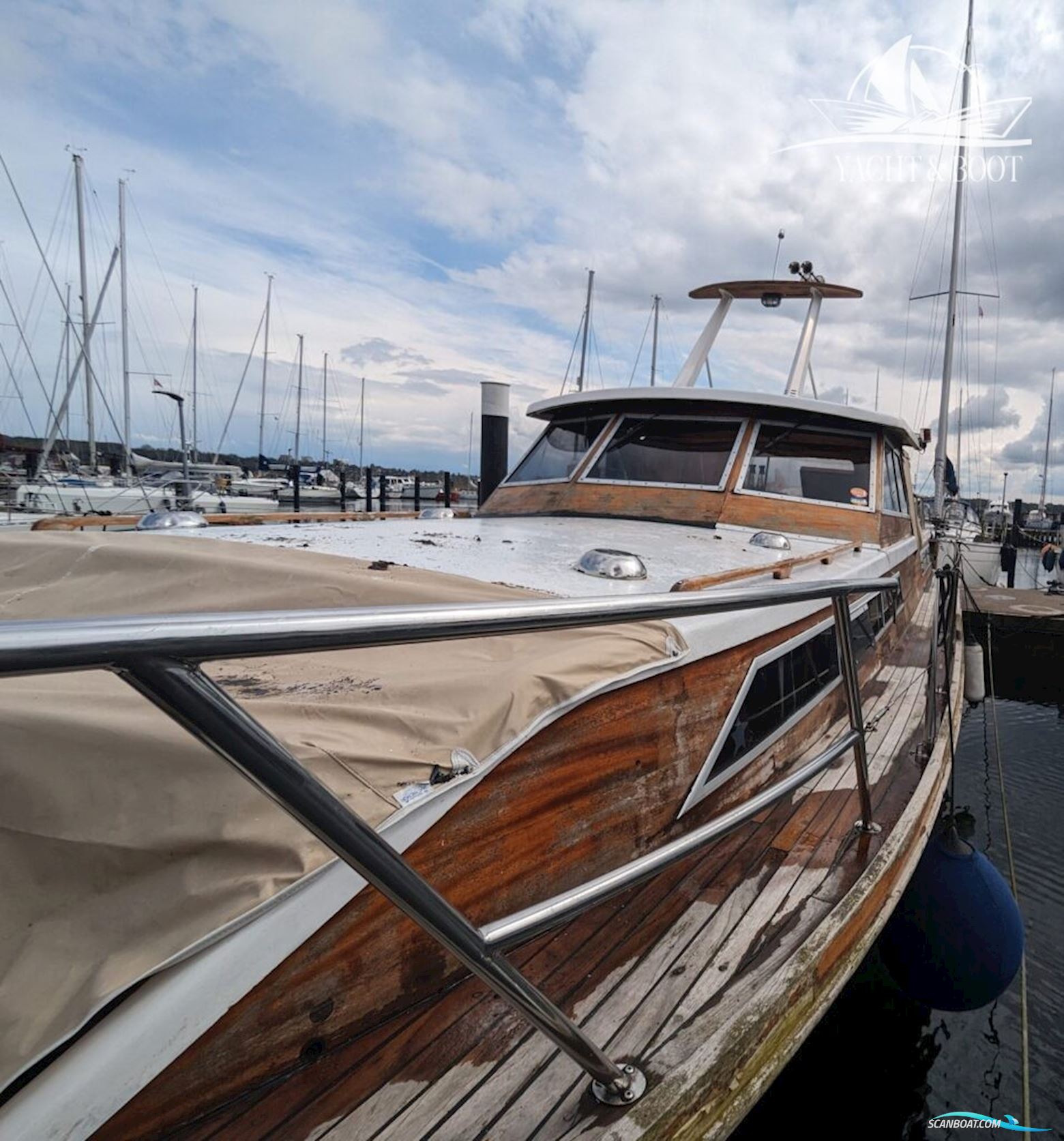 Hansen & Arnutzen Norway Hansen & Arnutzen Norway Mahogany Cruiser