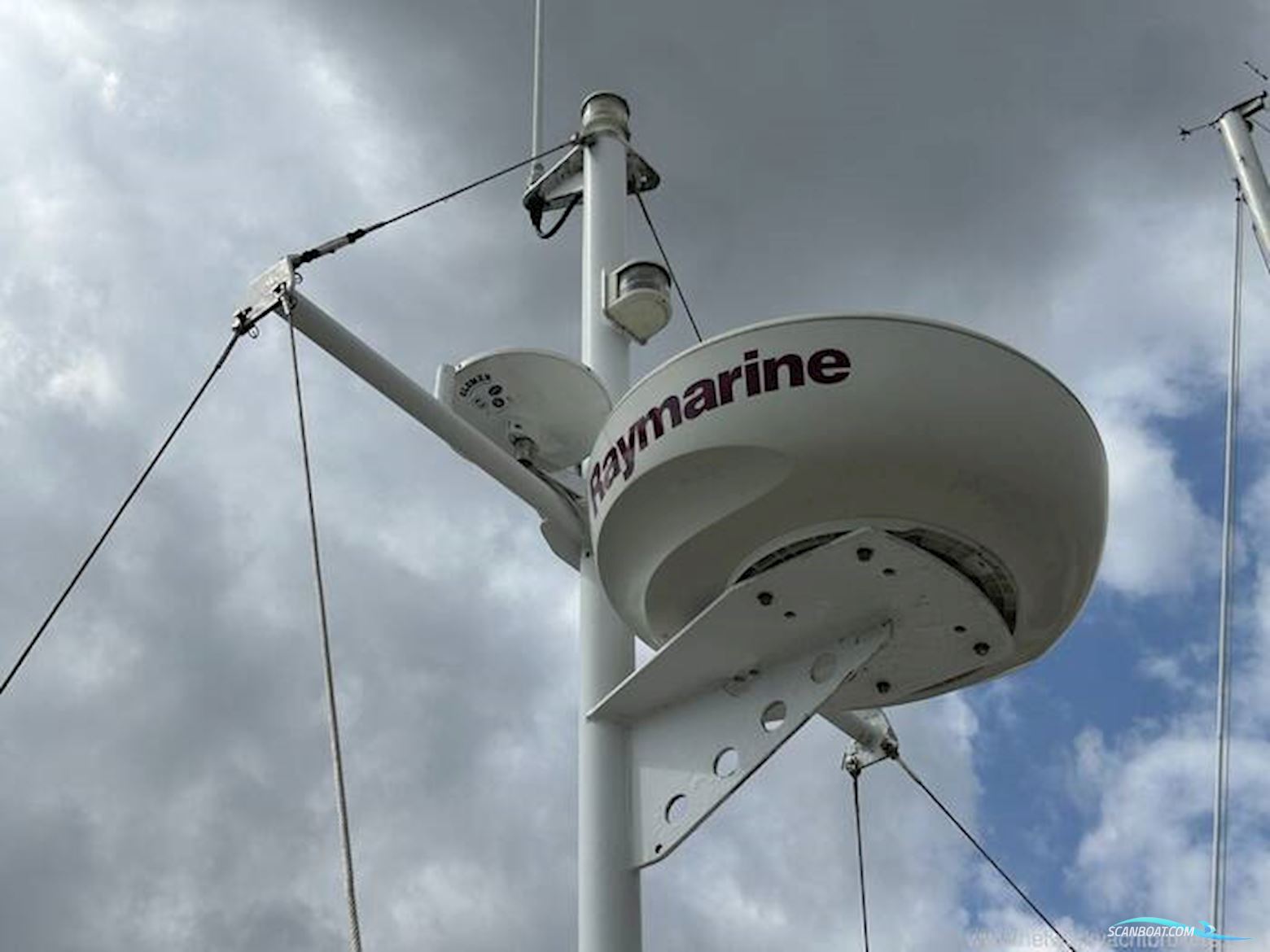 HARDY MARINE 36