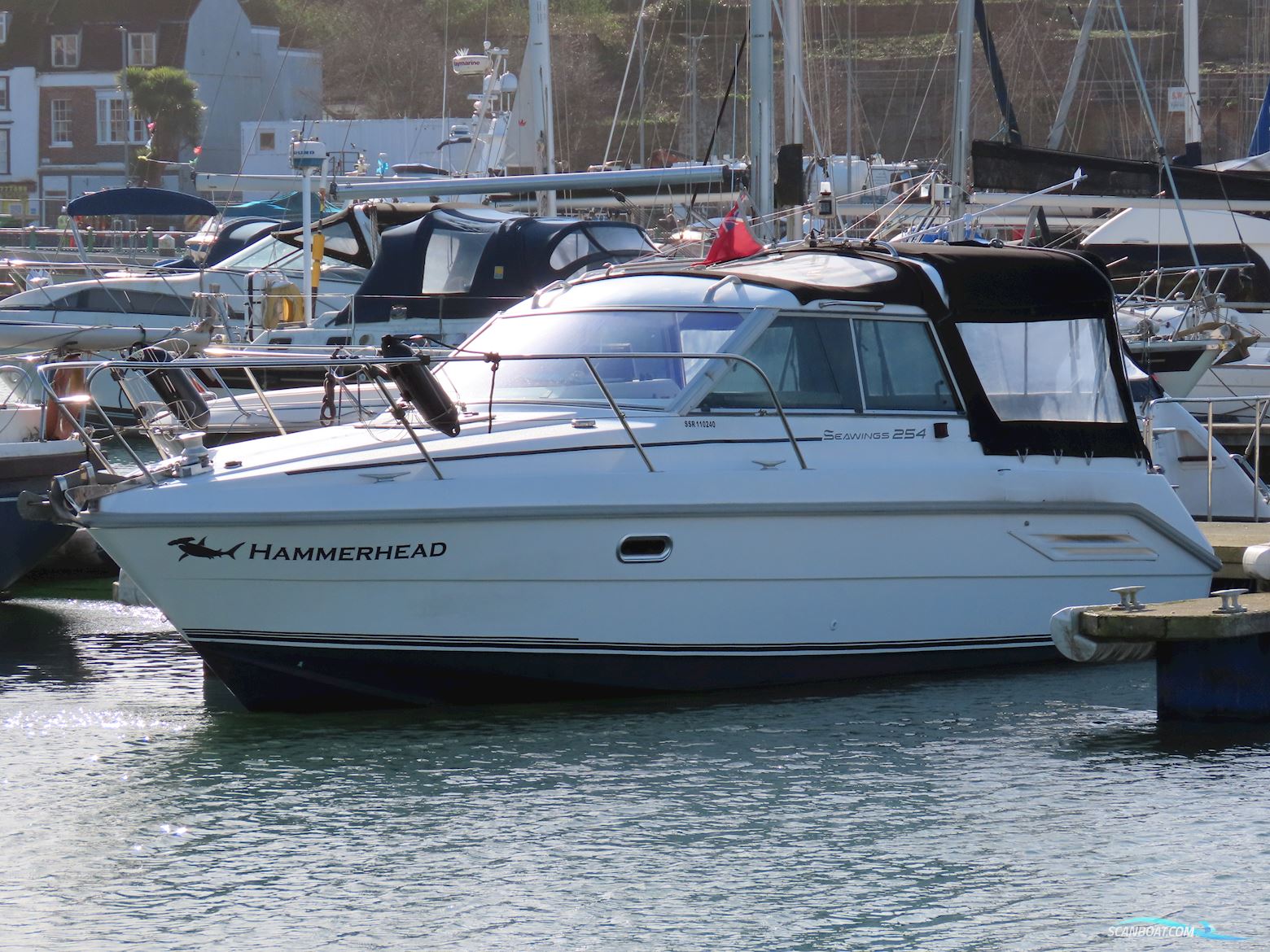 Hardy Seawings 254
