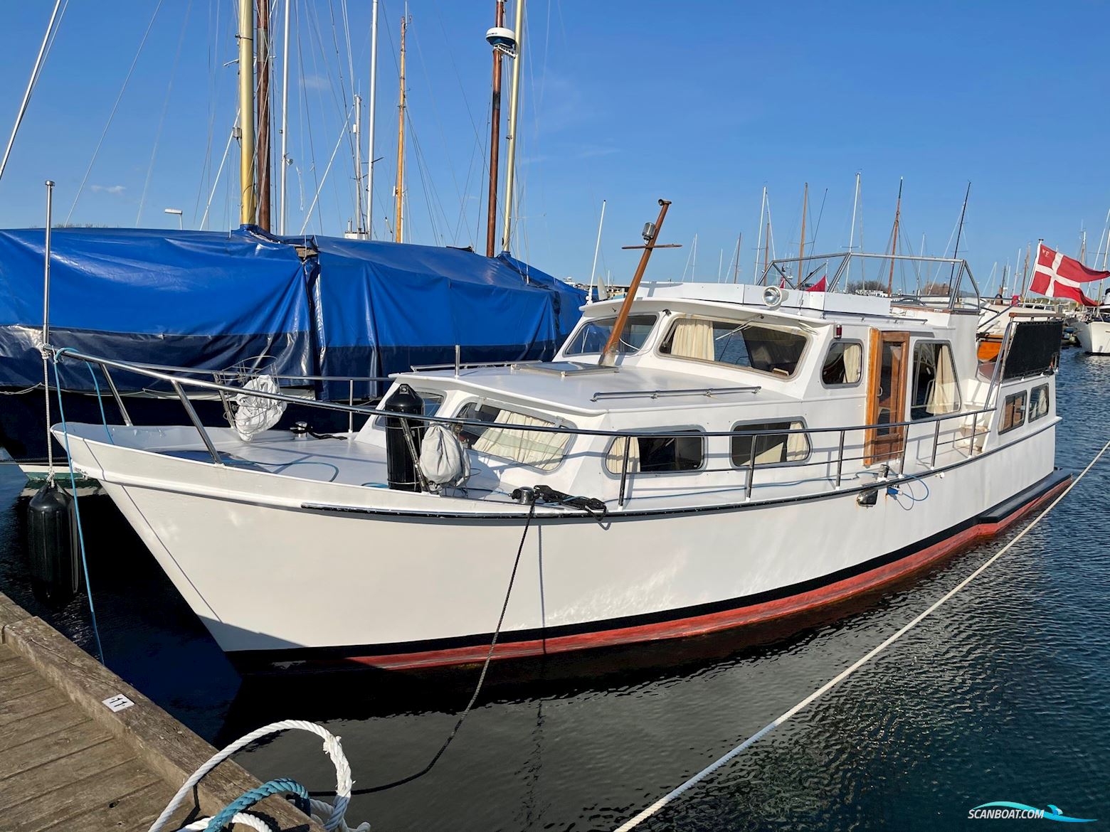 Helårs motorbåd med flybridge 44 fod Hoekstrakruiser Motorboot 1973, mit Hamomag motor, Dänemark