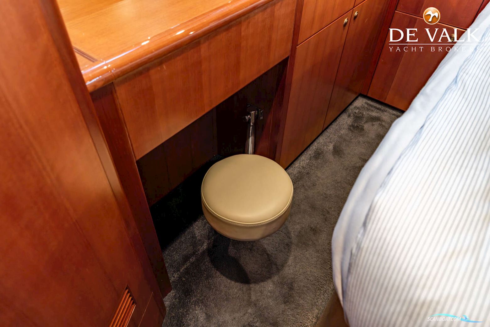 Hershine 61 Pilothouse