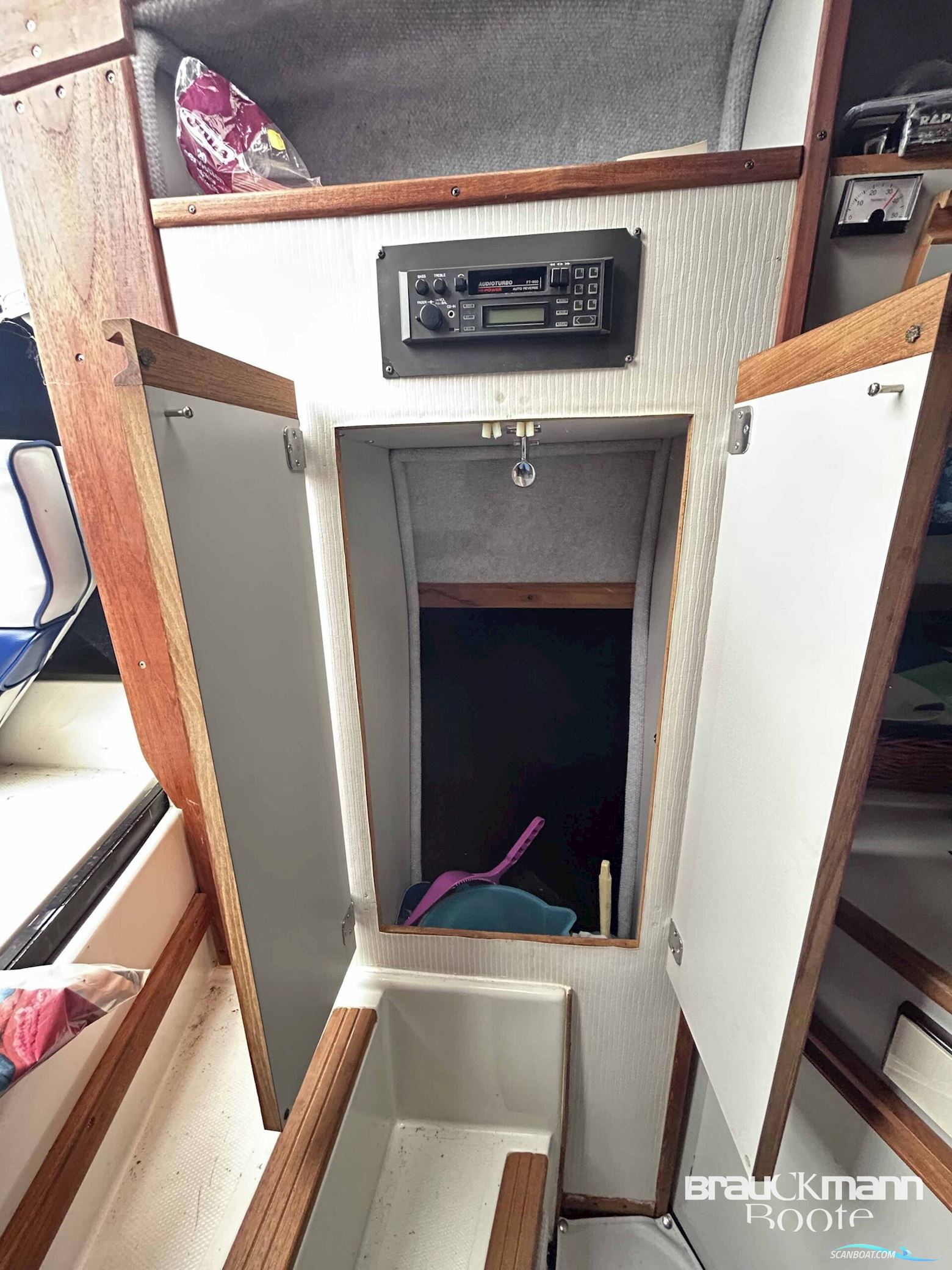 Hersteller Ambassador 255 XL