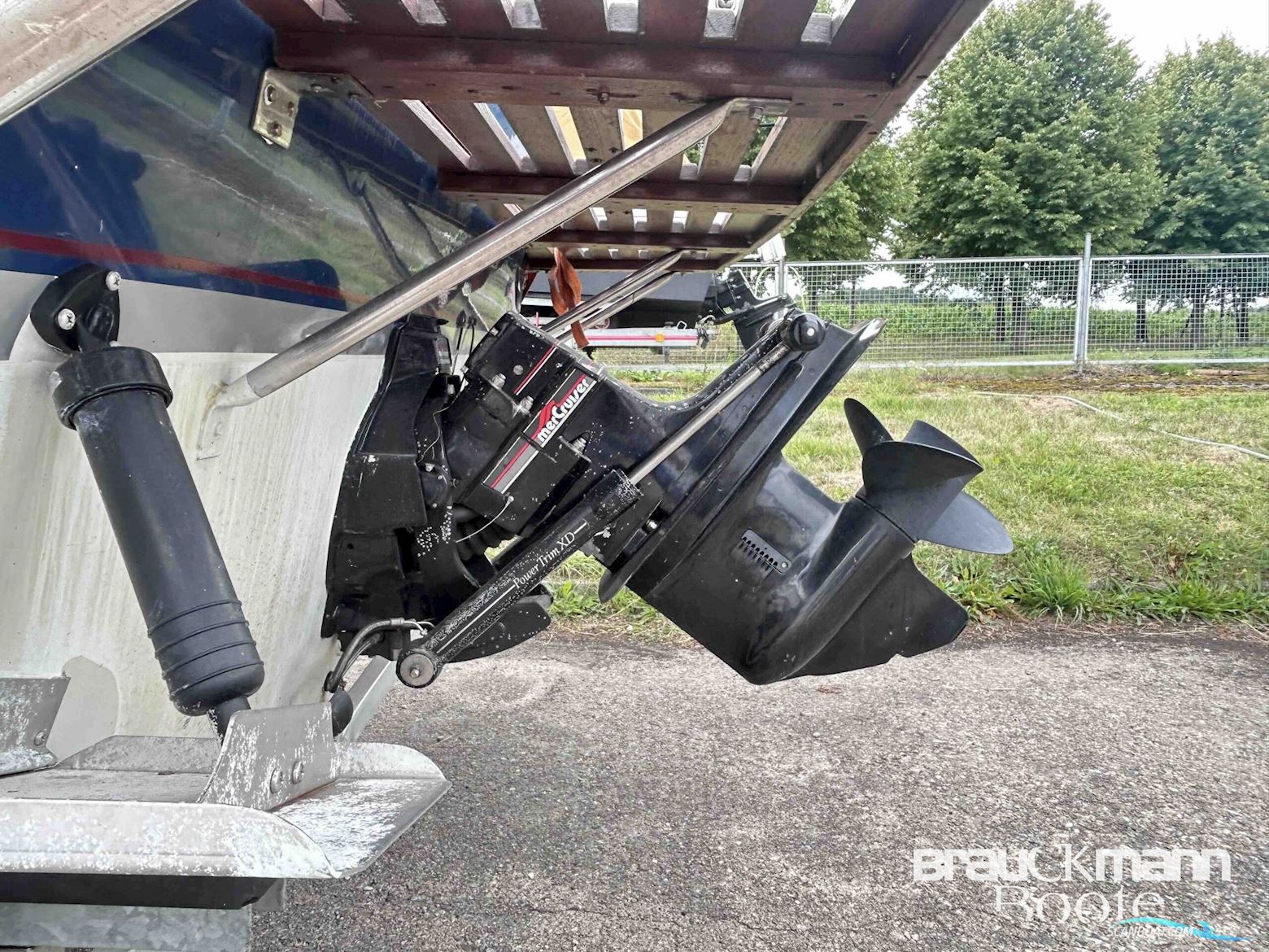 Hersteller Ambassador 255 XL