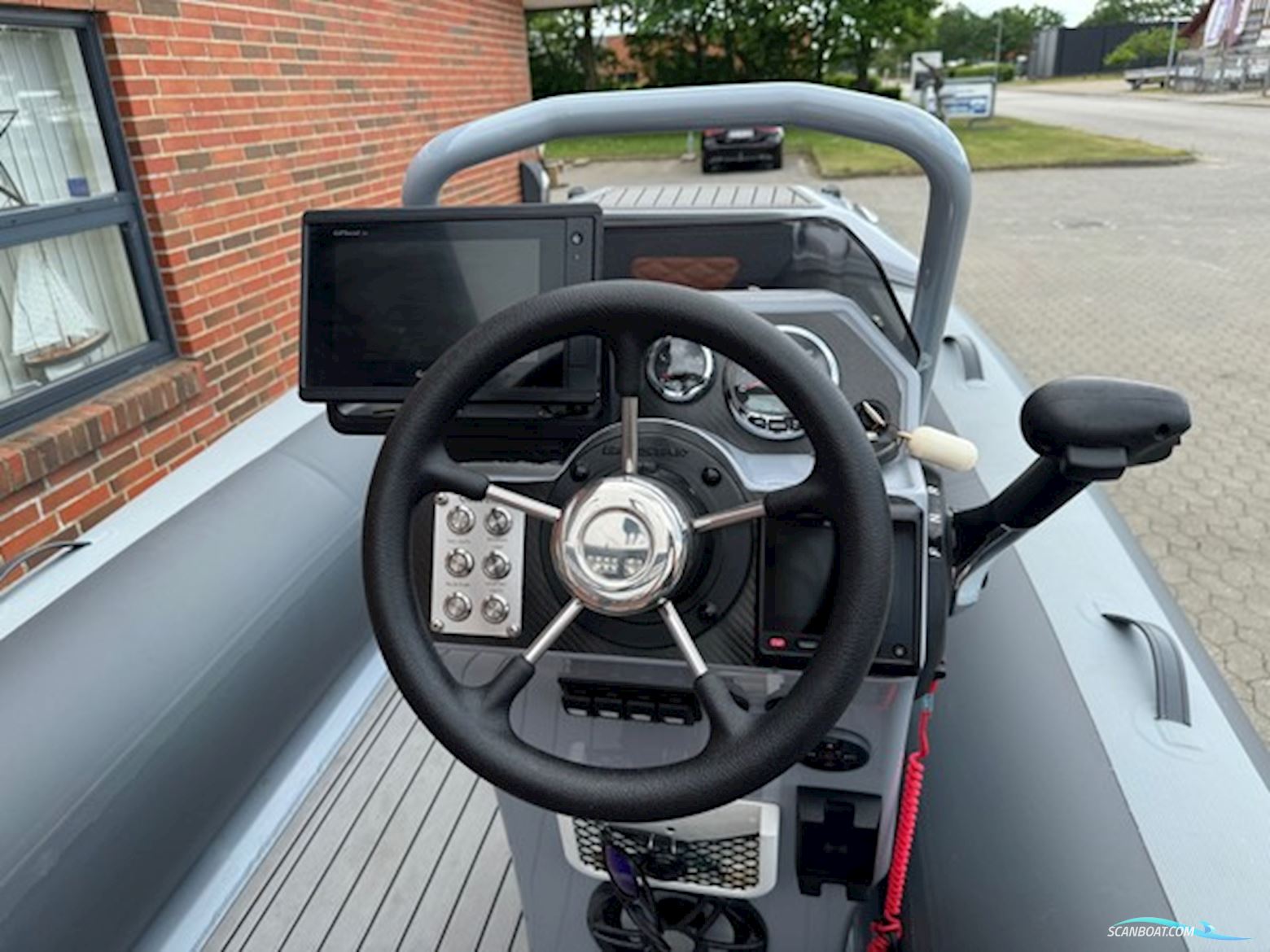 Highfield CL380DL m/Mercury F60 hk EFI 4-takt og Brenderup trailer - NU NEDSAT KR. 15.000,- !