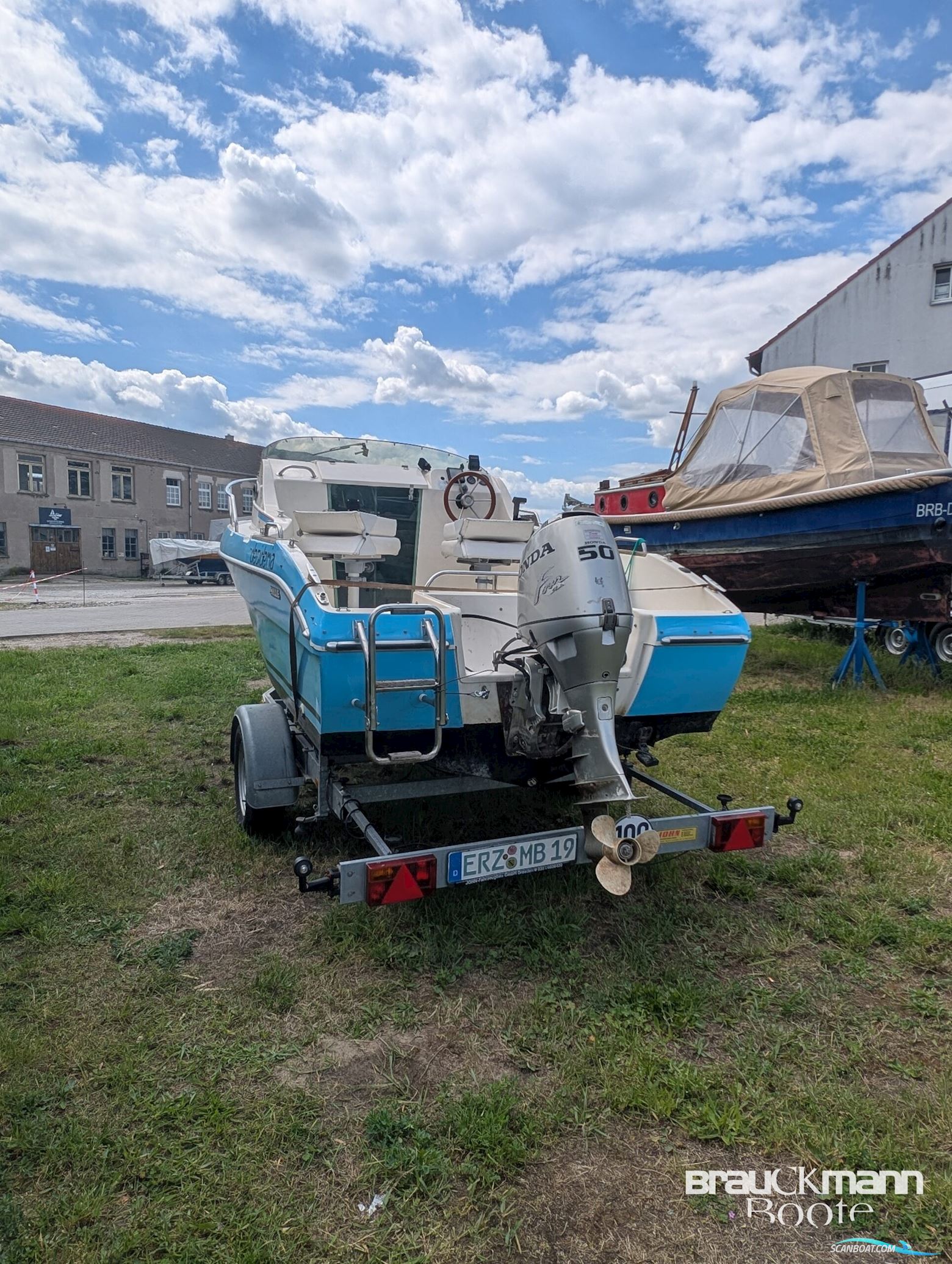 Hille Coaster 530 Motorboot 2000, mit Honda motor, Deutschland