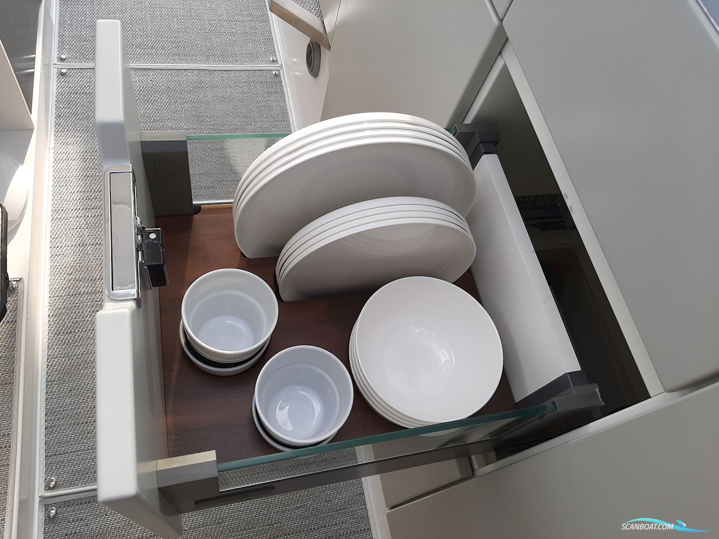 Hoc 33 Explorer, Like X-Power 33, Like Grandezza 34, Like Delta 33 Coupè, Like Sealine S330