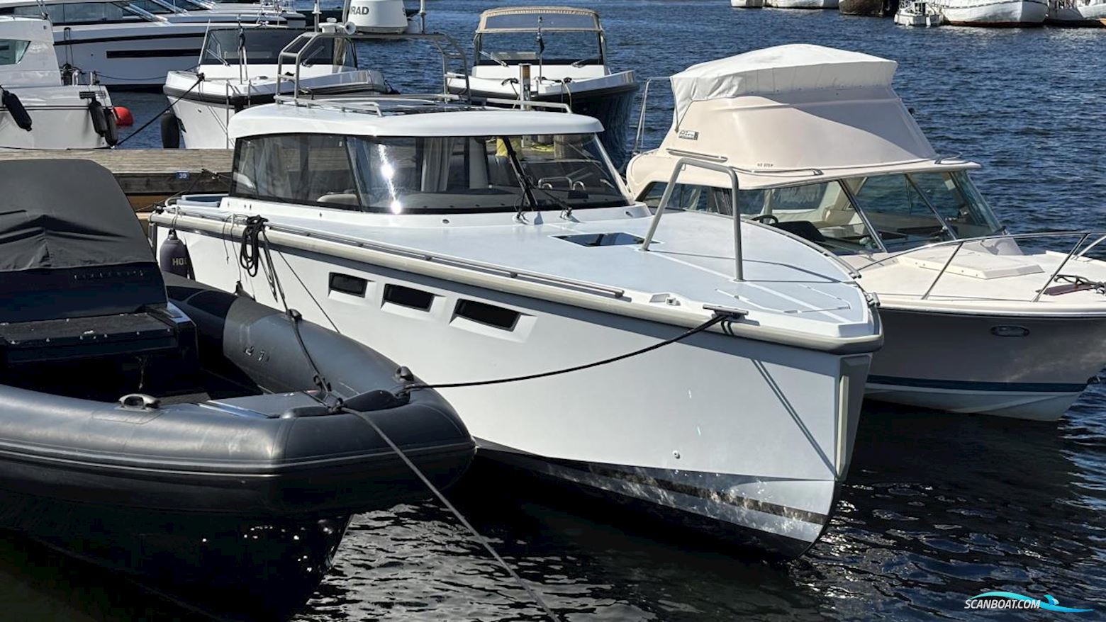 HOC YACHTS HOC 33P Explorer Motorboot 2016, mit Volvo Penta  motor, Sweden