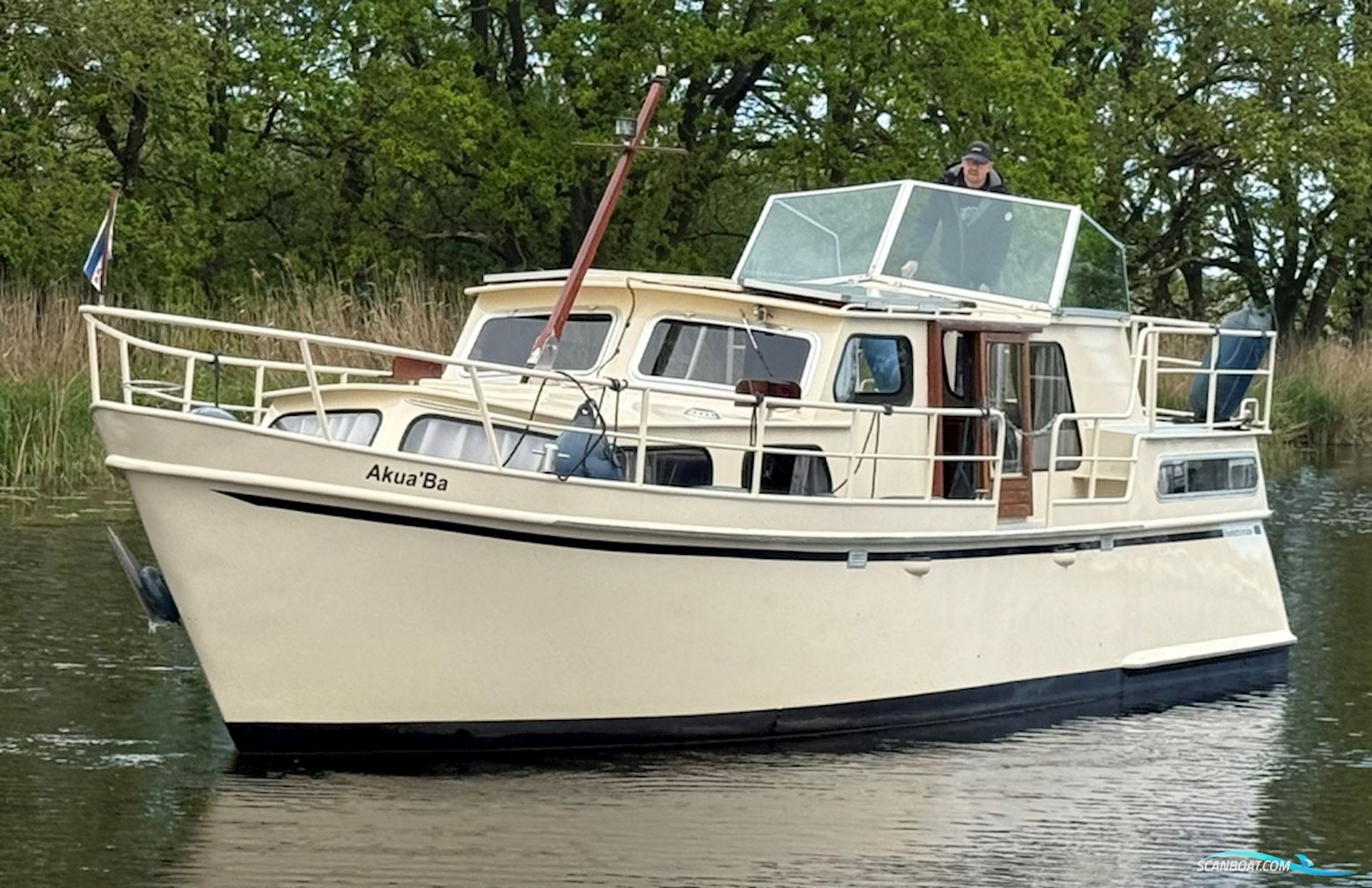 Hoekstra Kruiser 1050