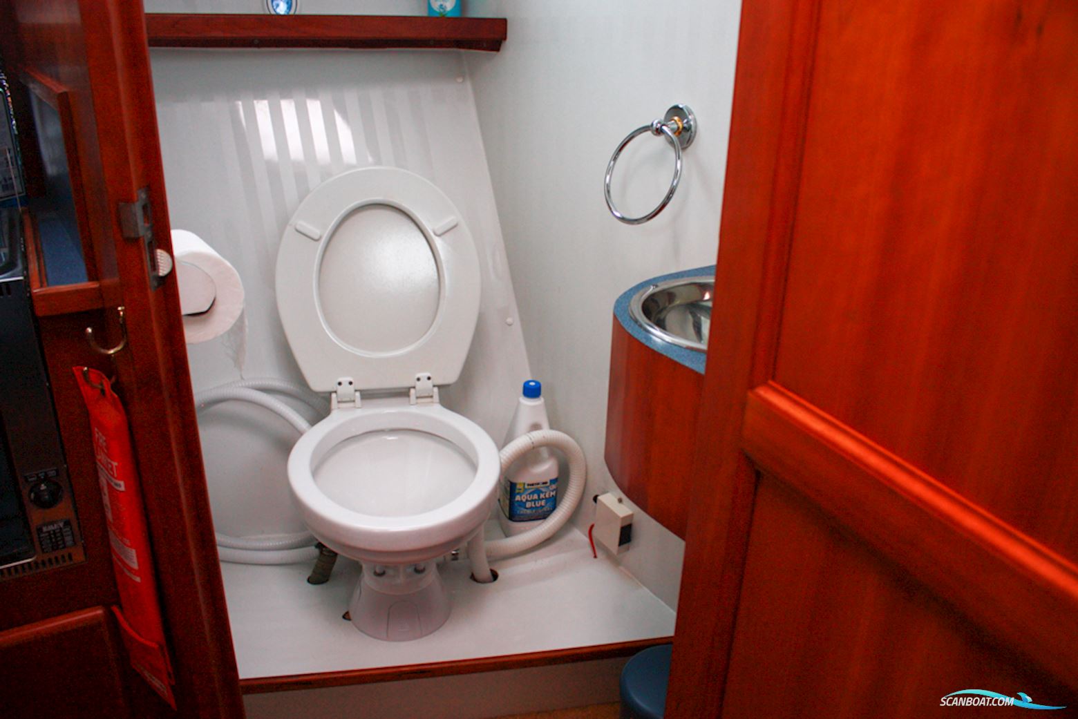 Hollandia 1250 Steel Cruiser