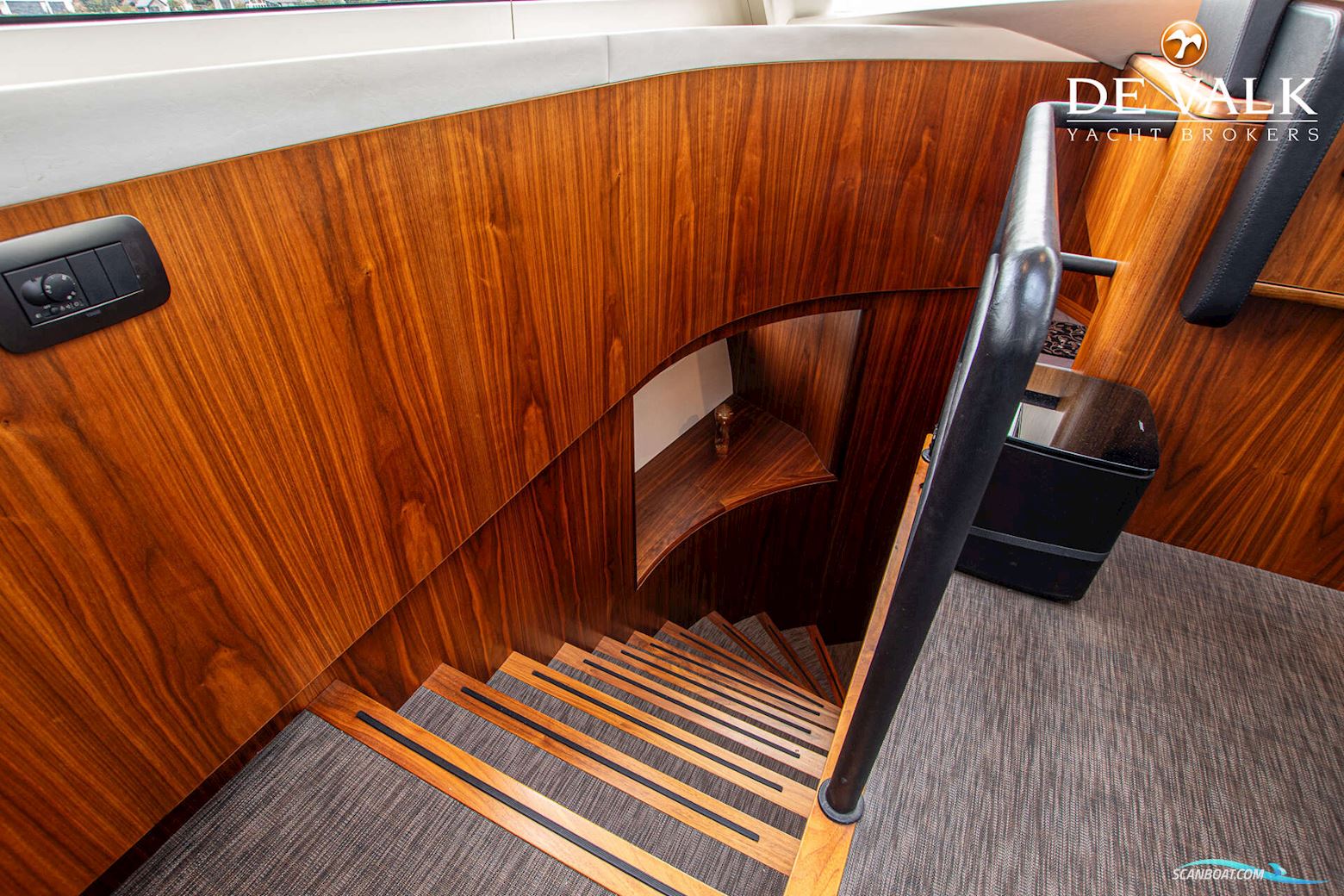 HOLTERMAN 53 Commander