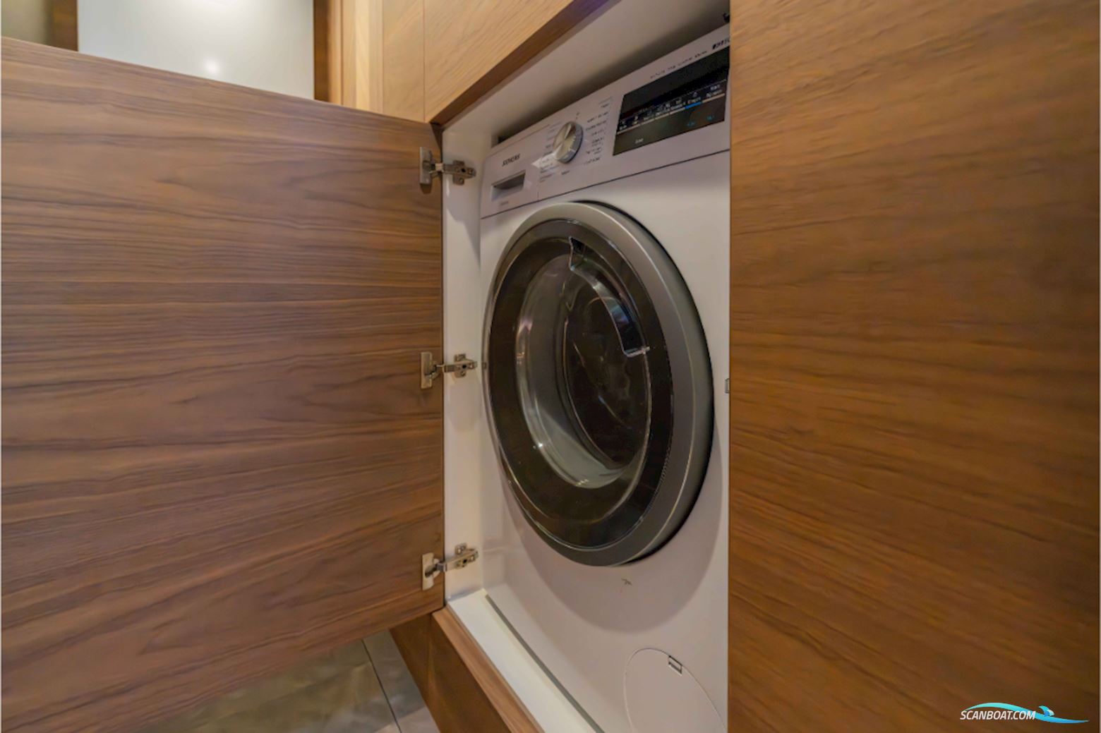 HOLTERMAN Commander 54