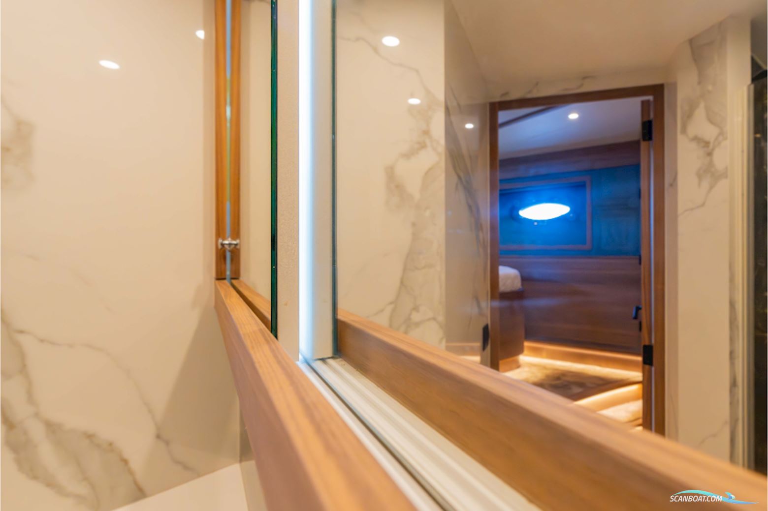 HOLTERMAN Commander 54