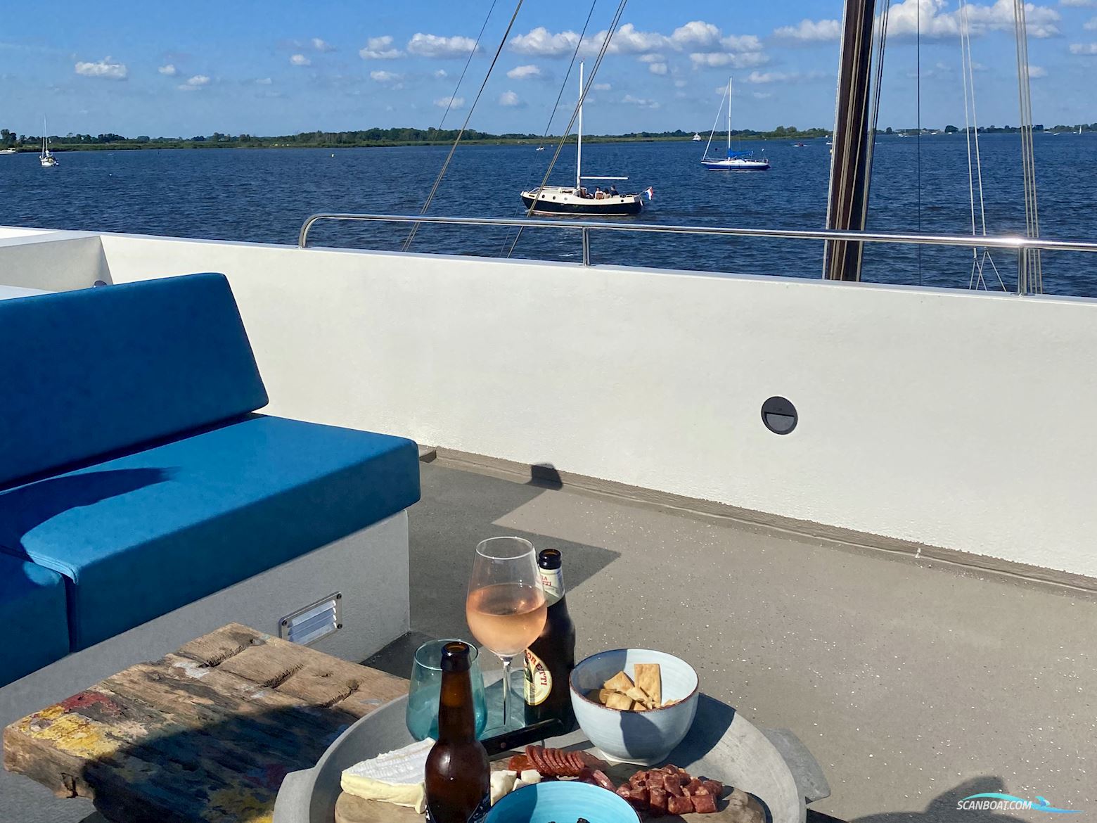Homeship Vaarloft Volledig Elektrische Houseboat