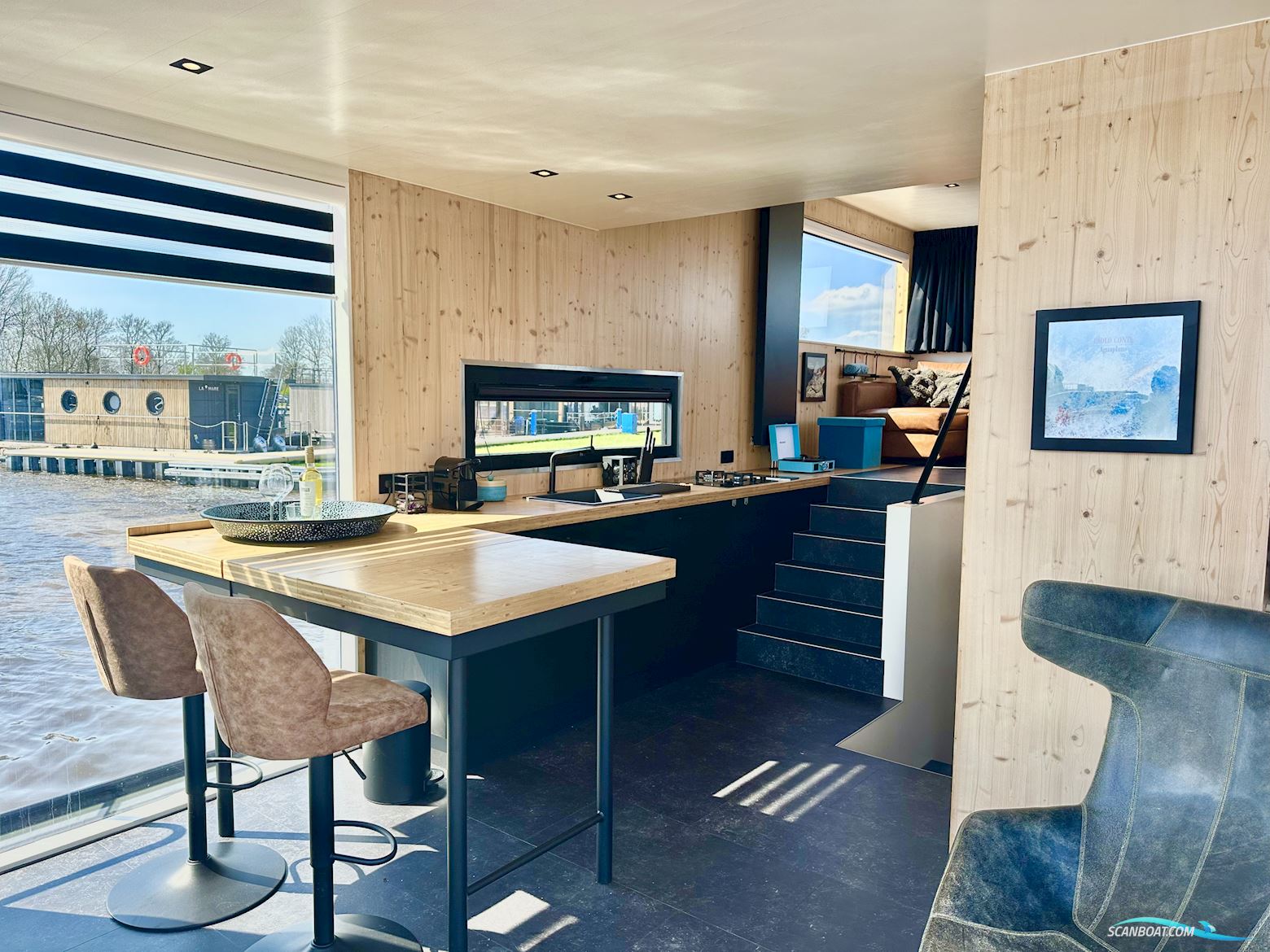 Homeship Vaarloft Volledig Elektrische Houseboat