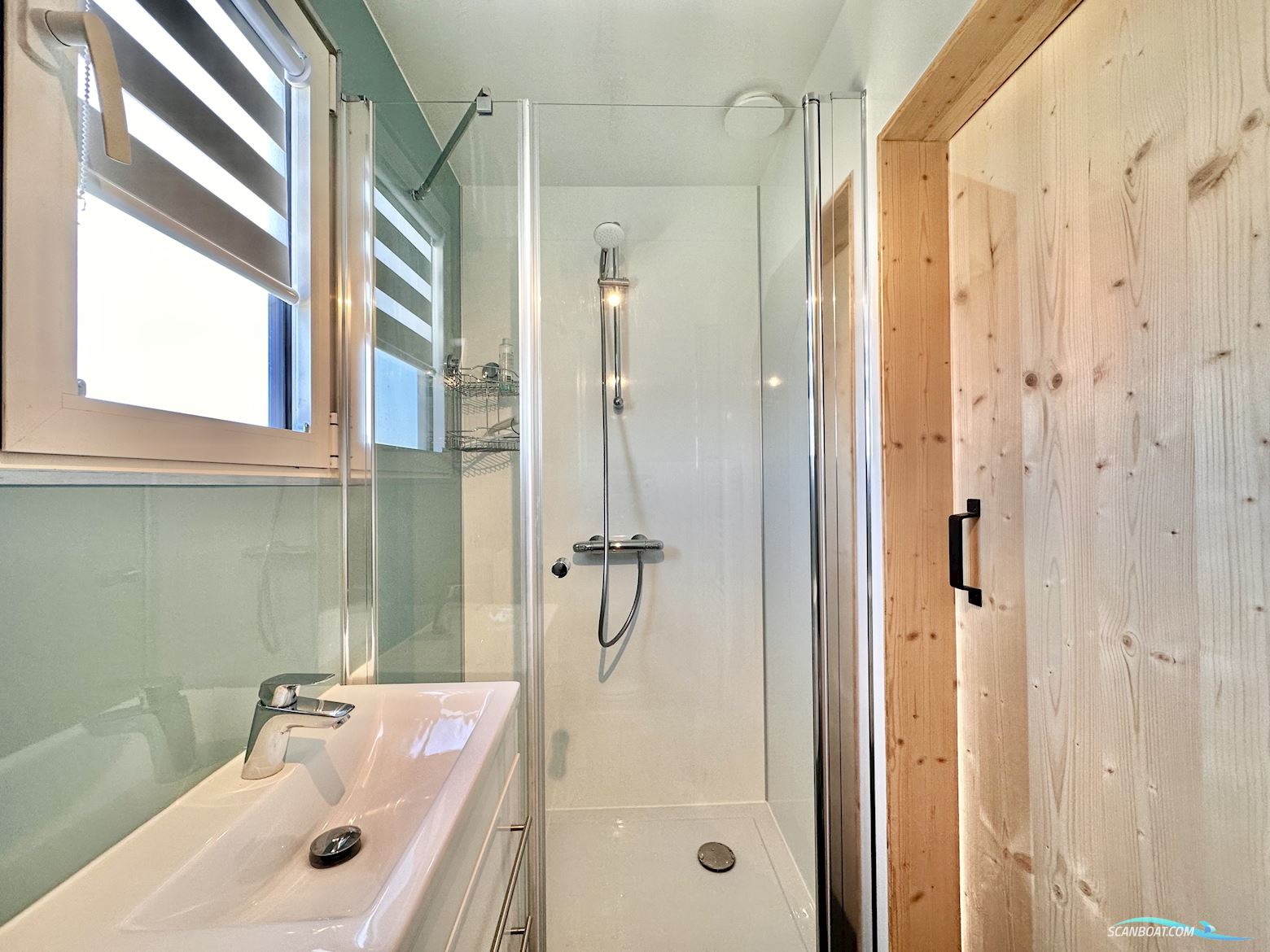 Homeship Vaarloft Volledig Elektrische Houseboat