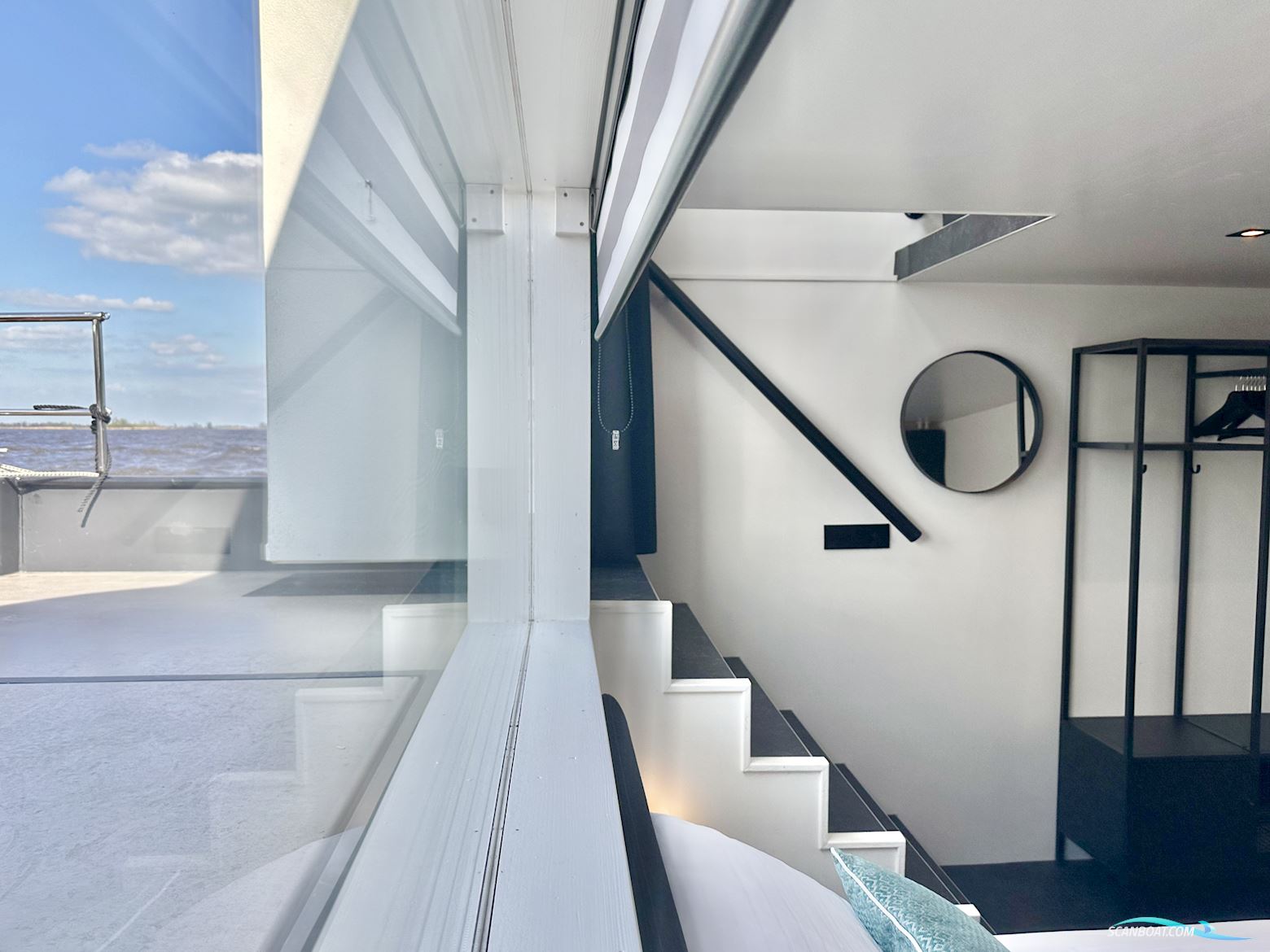 Homeship Vaarloft Volledig Elektrische Houseboat