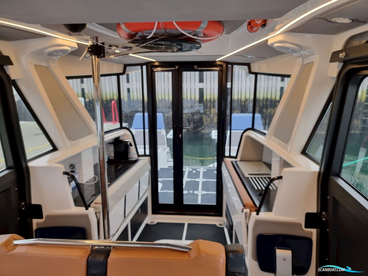 Hydrolift Patrol 42 Discover