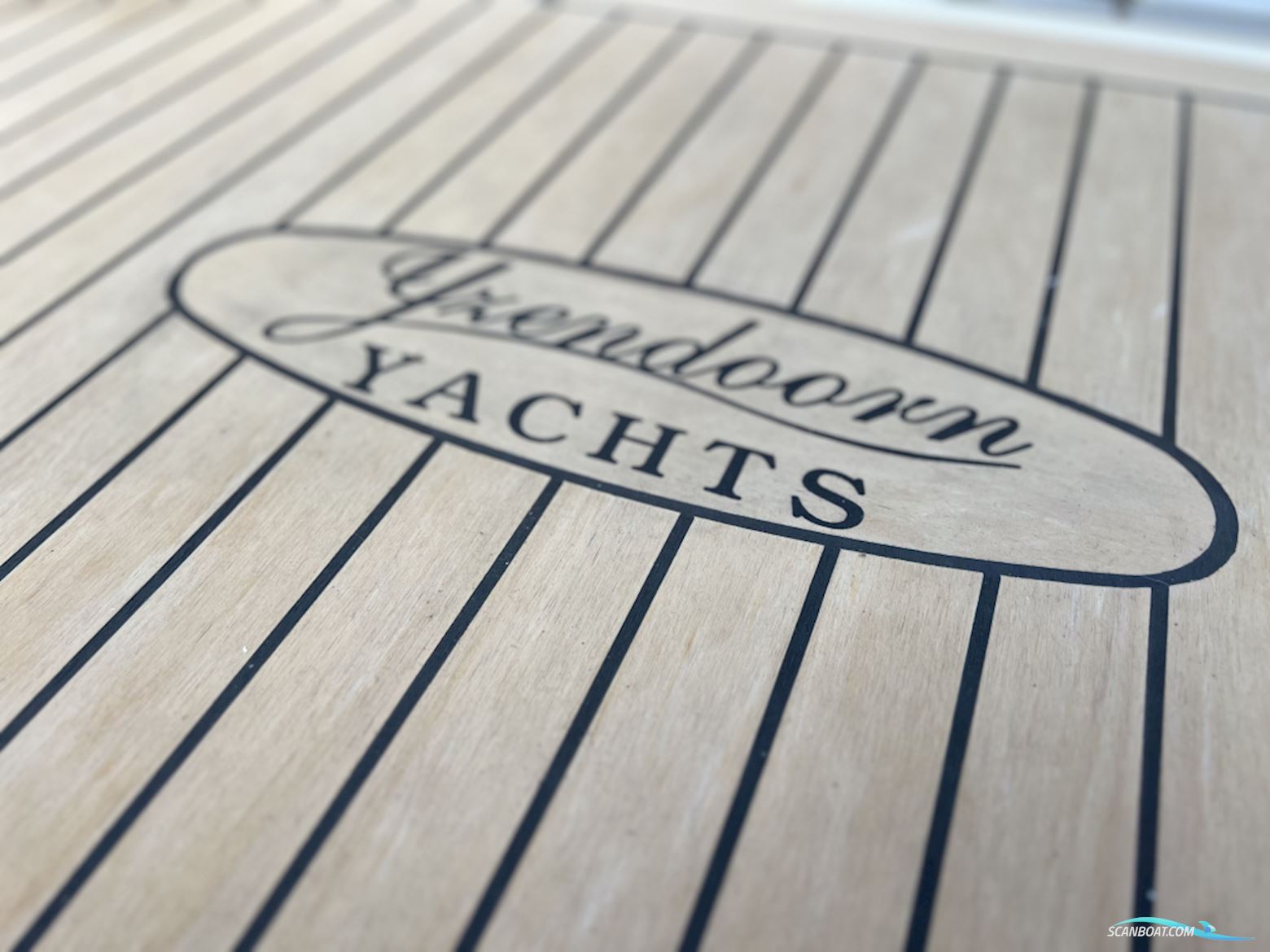 Ijzendoorn Yachts Tender Cabin 800