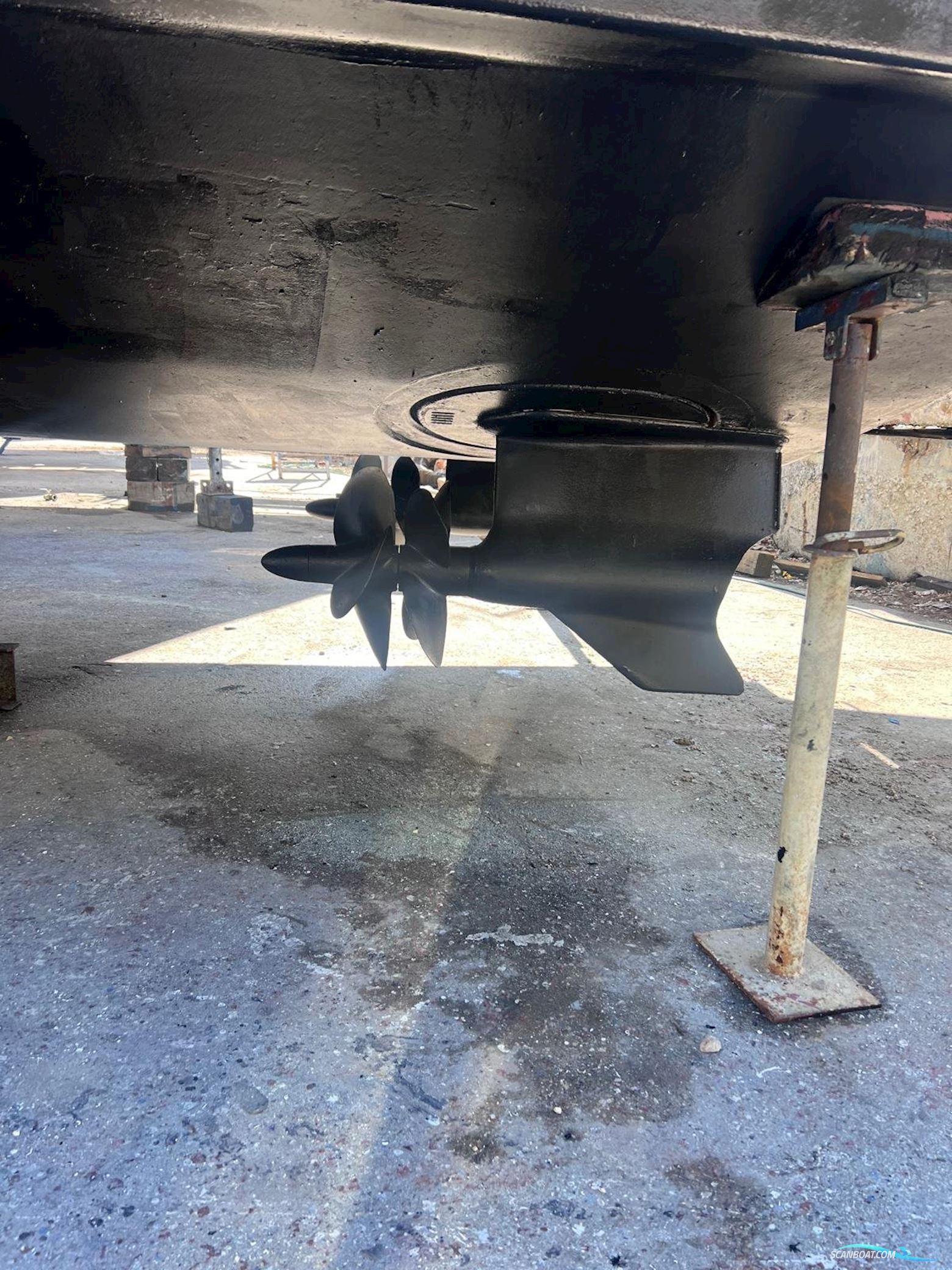 INNOVAZIONI PROGETTI ALENA 48 COUPE