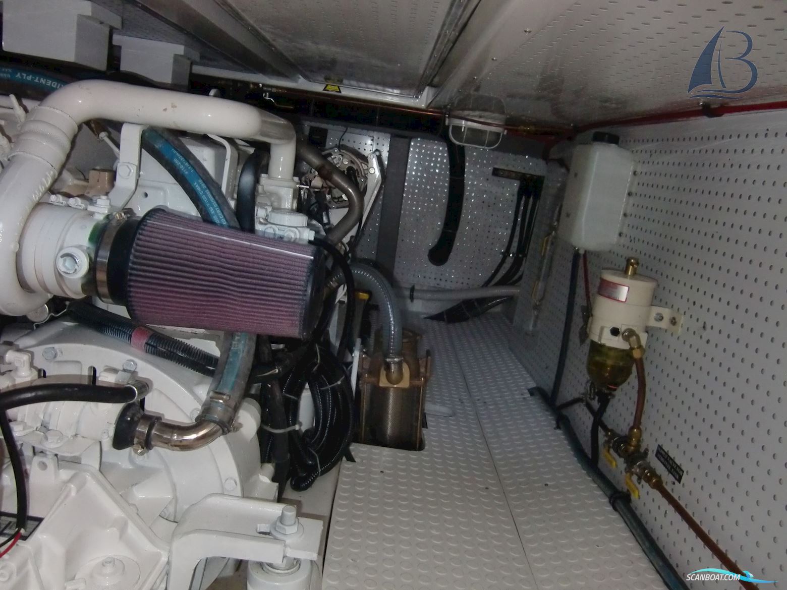 Integrity Motor Yachts Integrity 350 Sedan