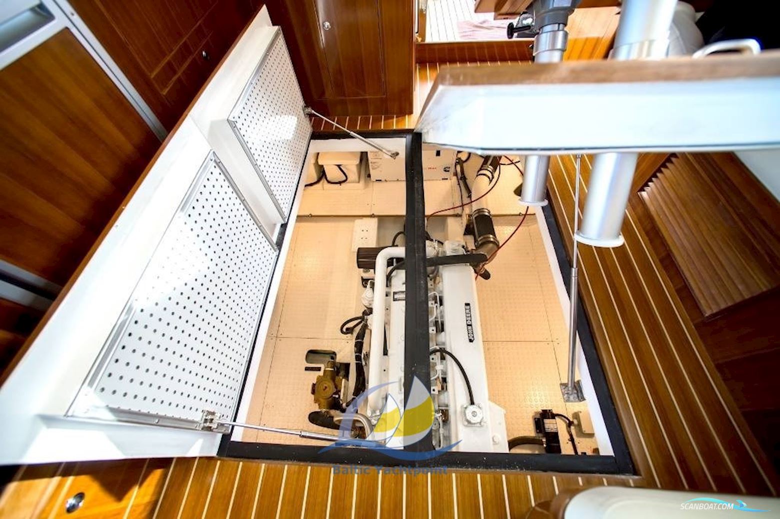 Integrity Motor Yachts Integrity 380 Fly