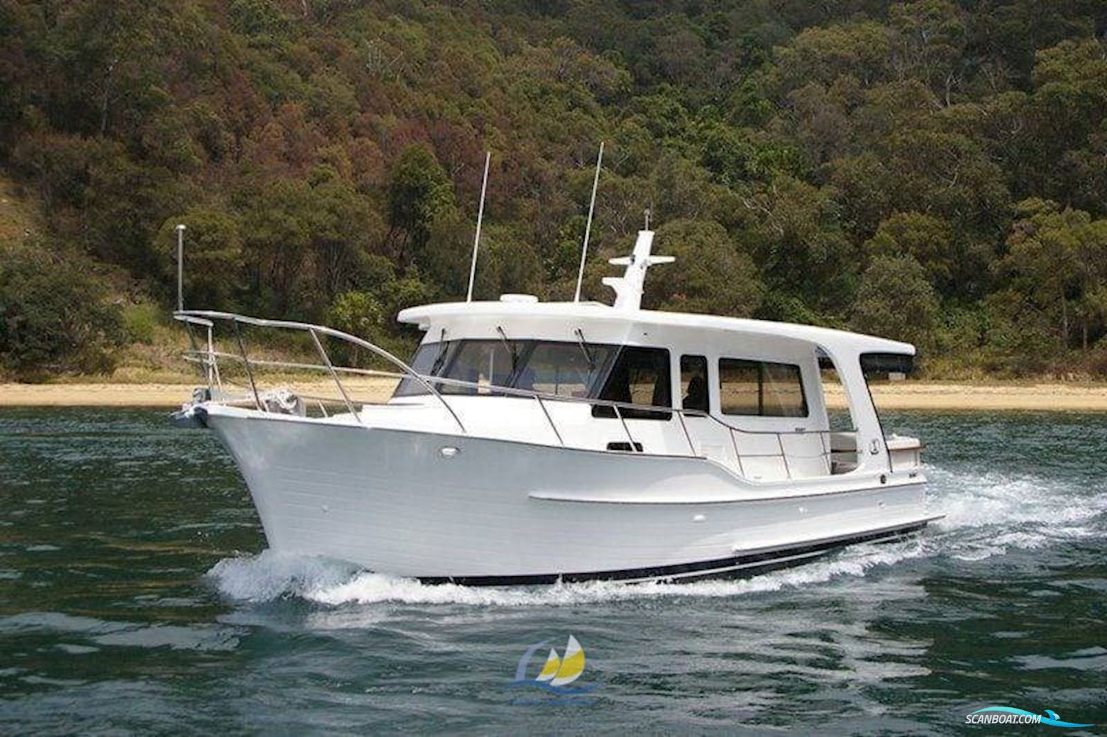 Integrity Motor Yachts Integrity 380 Sedan