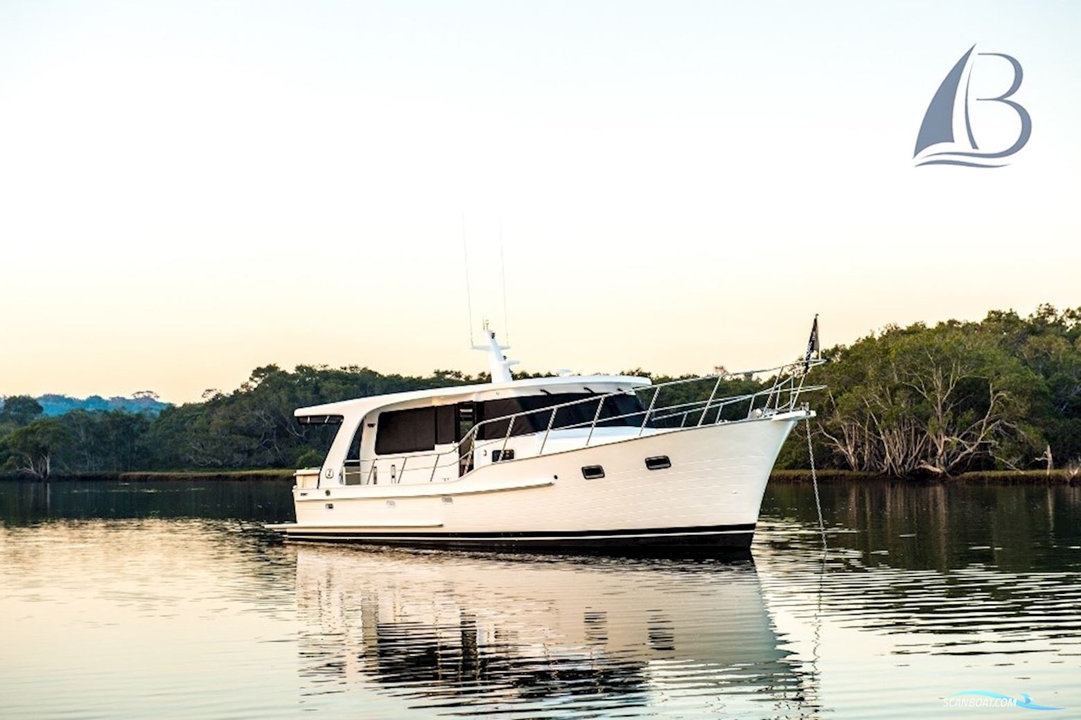 Integrity Motor Yachts Integrity 440 Sedan