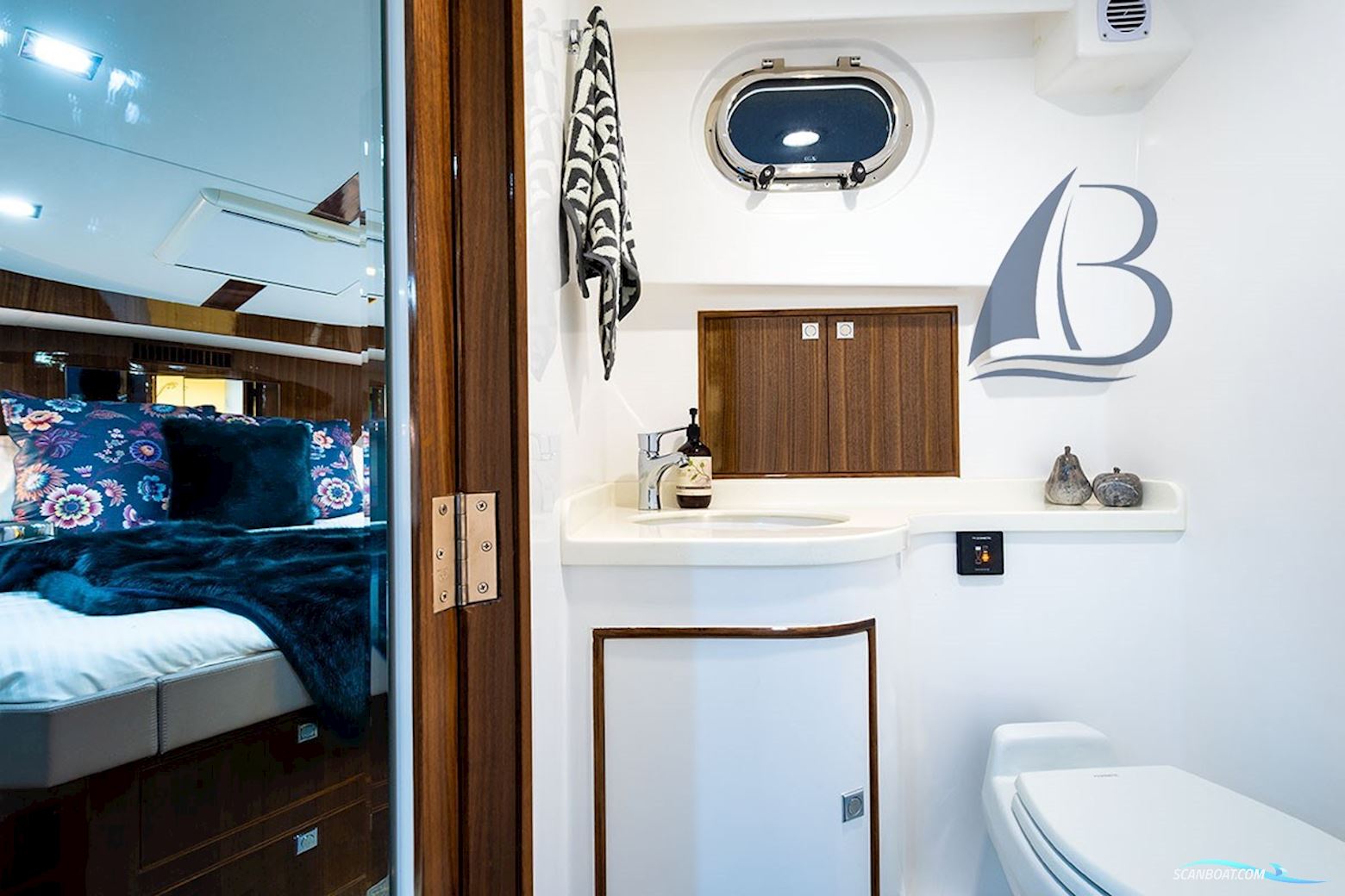 Integrity Motor Yachts Integrity Newport 460