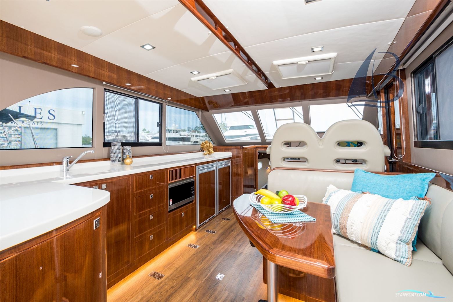 Integrity Motor Yachts Integrity Newport 460