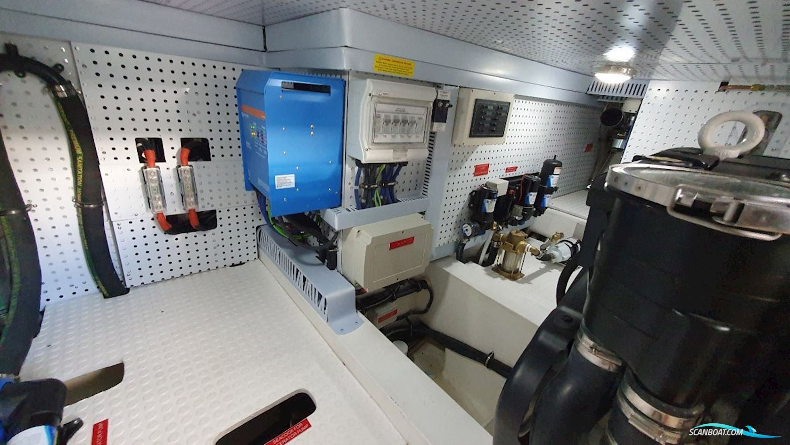 Integrity Trawlers 460 SX