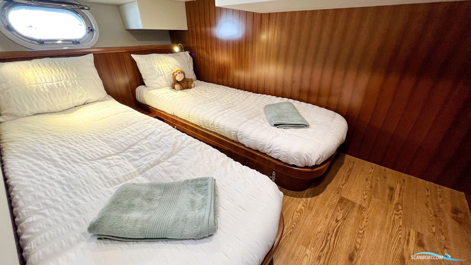 Integrity Trawlers 470CE Plus