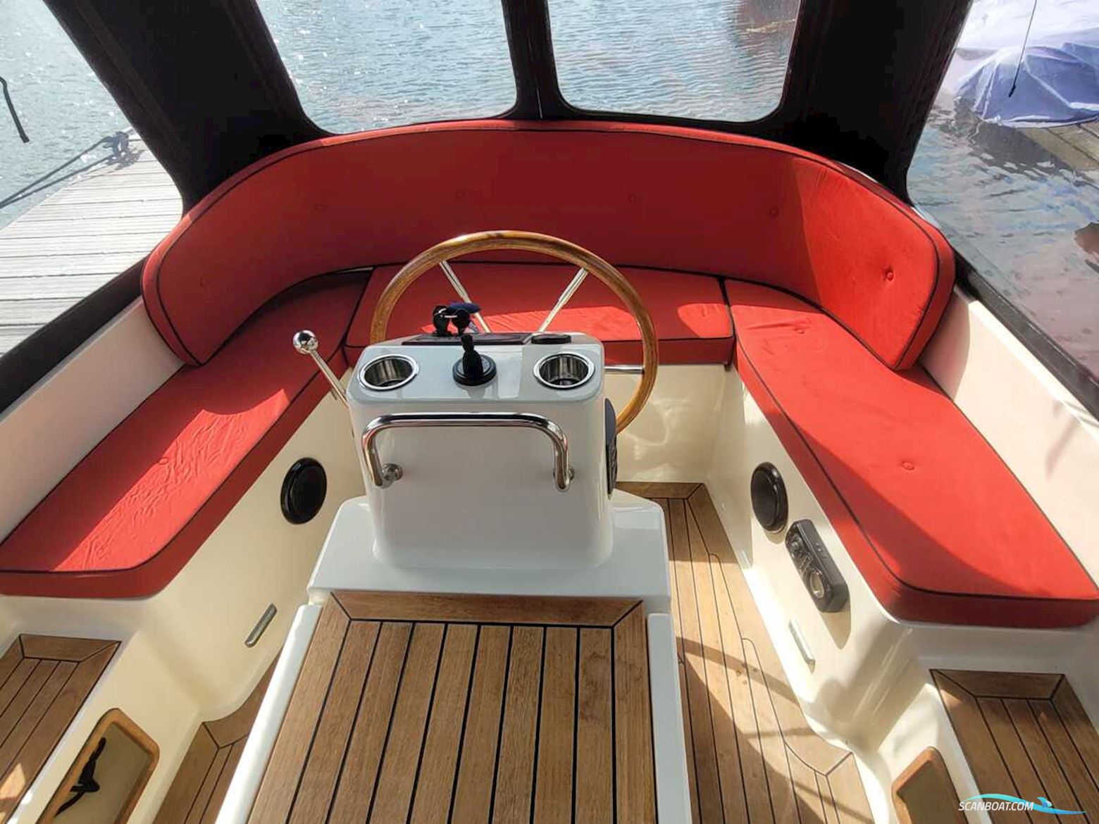 Interboat 22