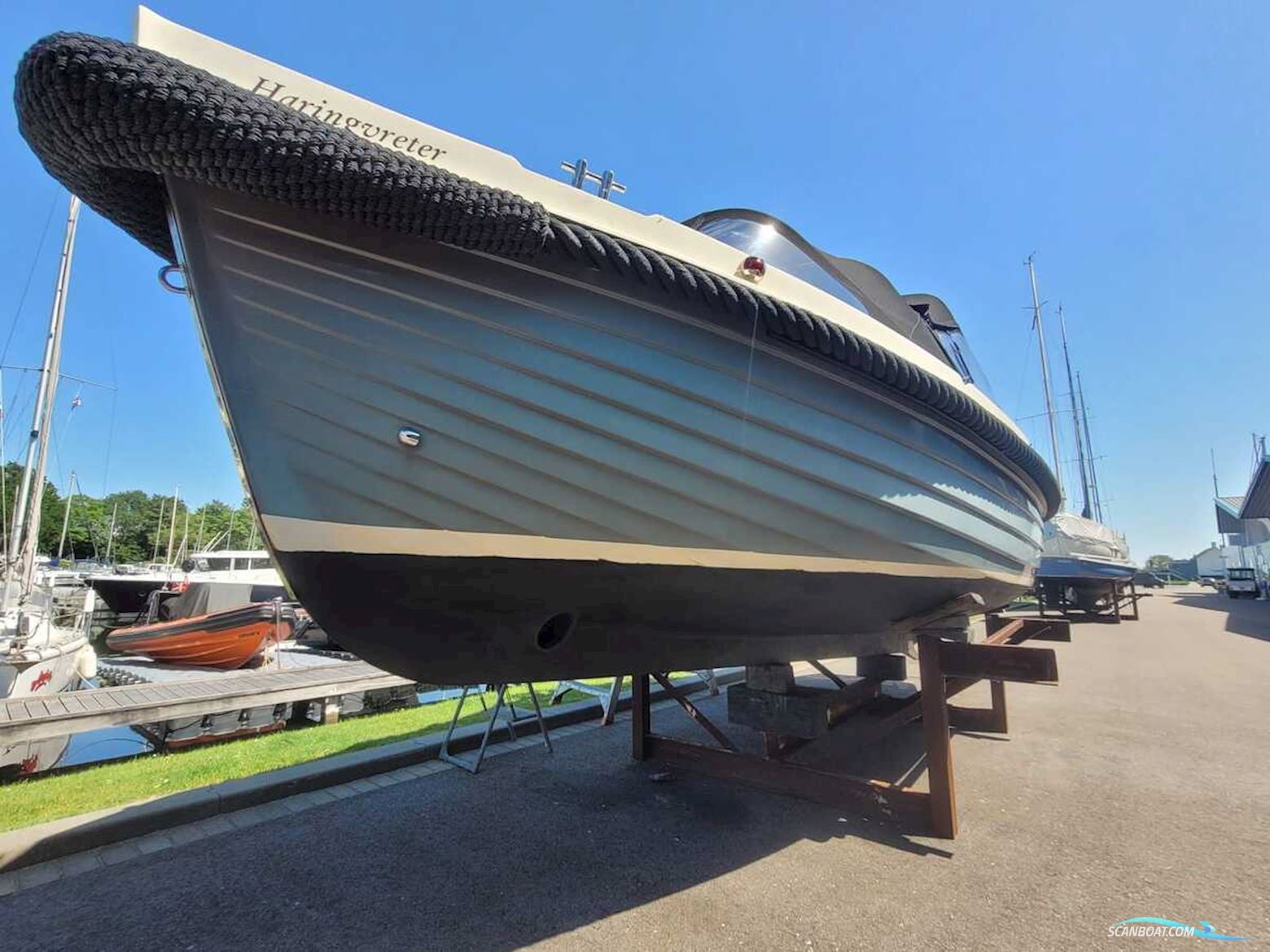 Interboat 22