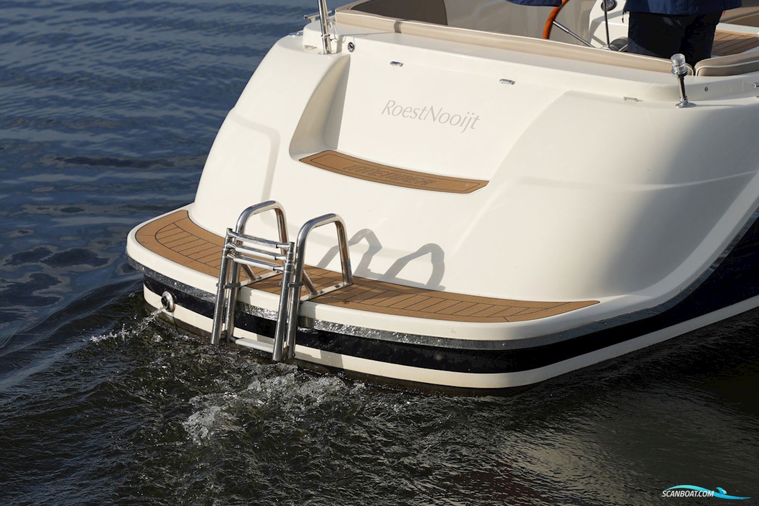 Interboat Intender 640