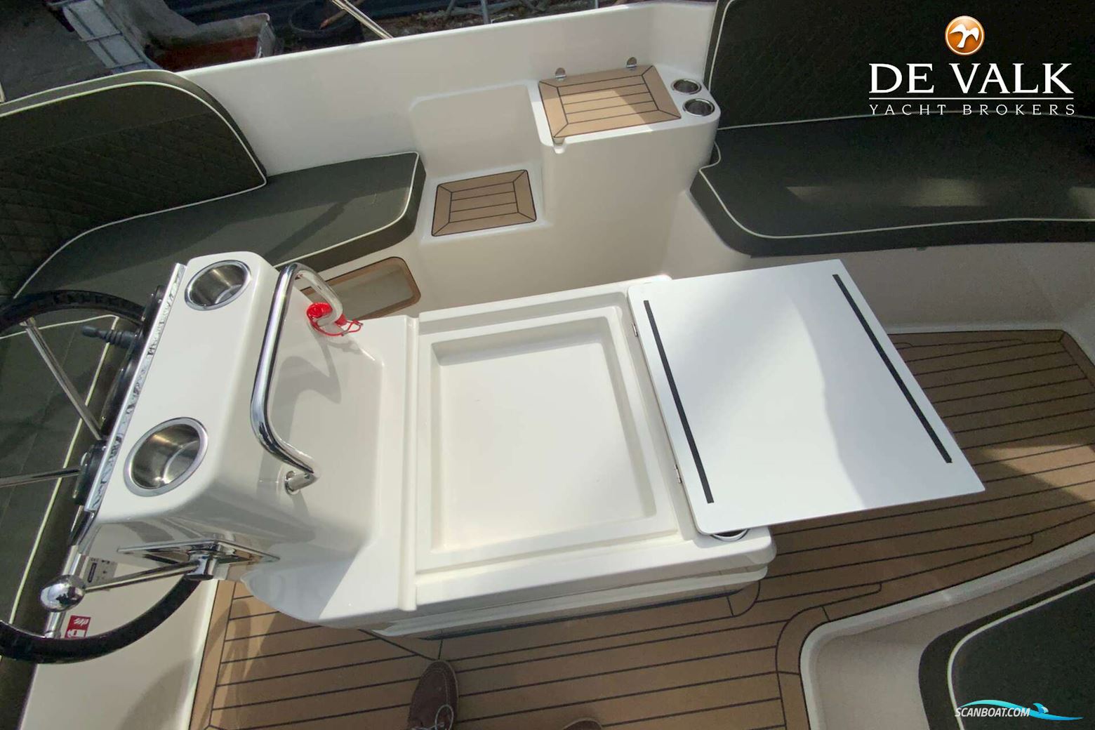 Interboat Intender 650