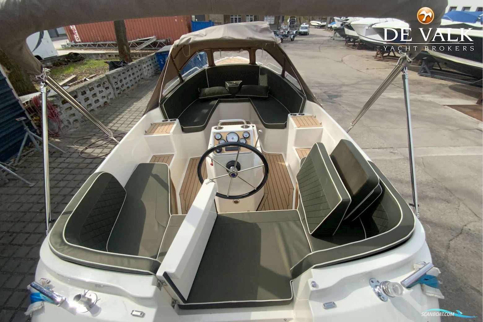 Interboat Intender 650