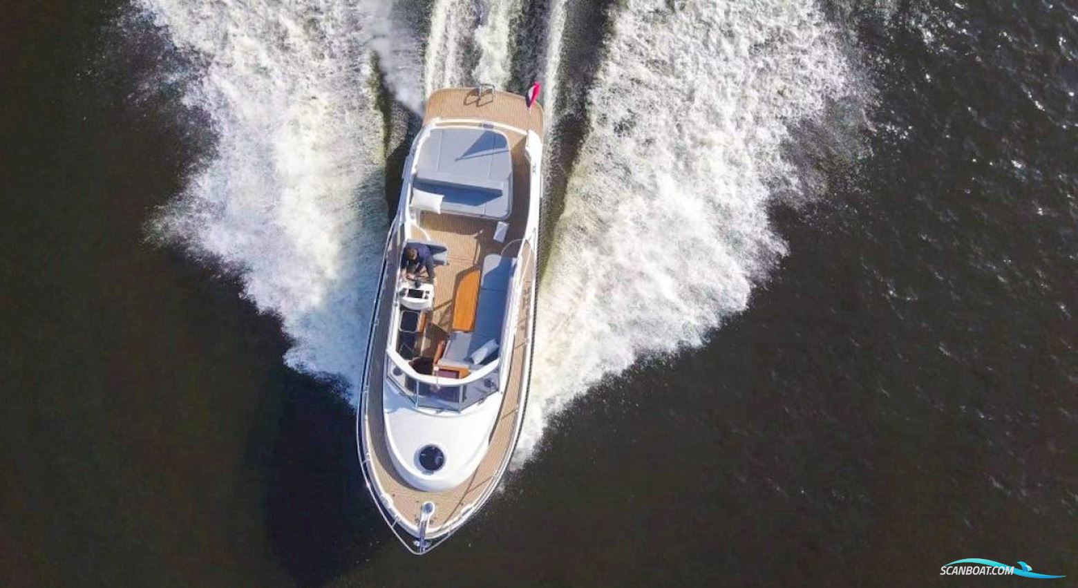 Interboat Intender 950 Cabin