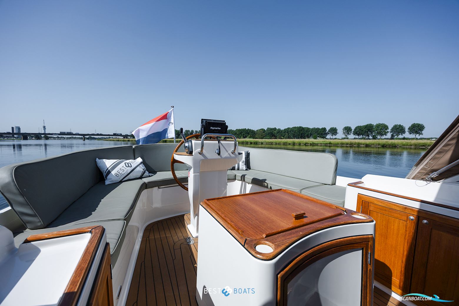Interboat Intercruiser 27 Cabin