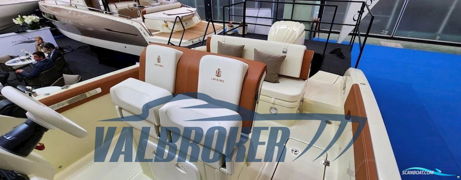 Invictus Capoforte FX240